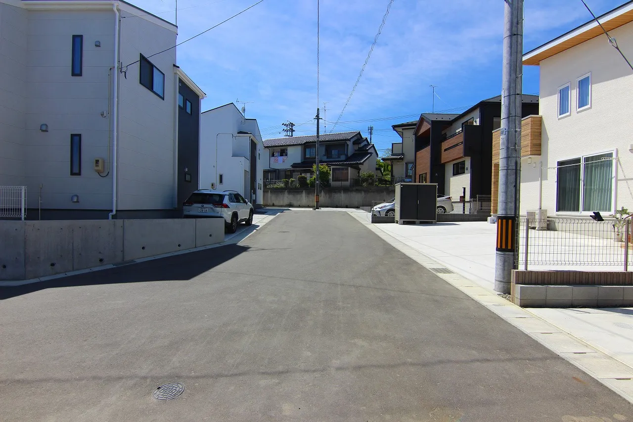 【前面道路】