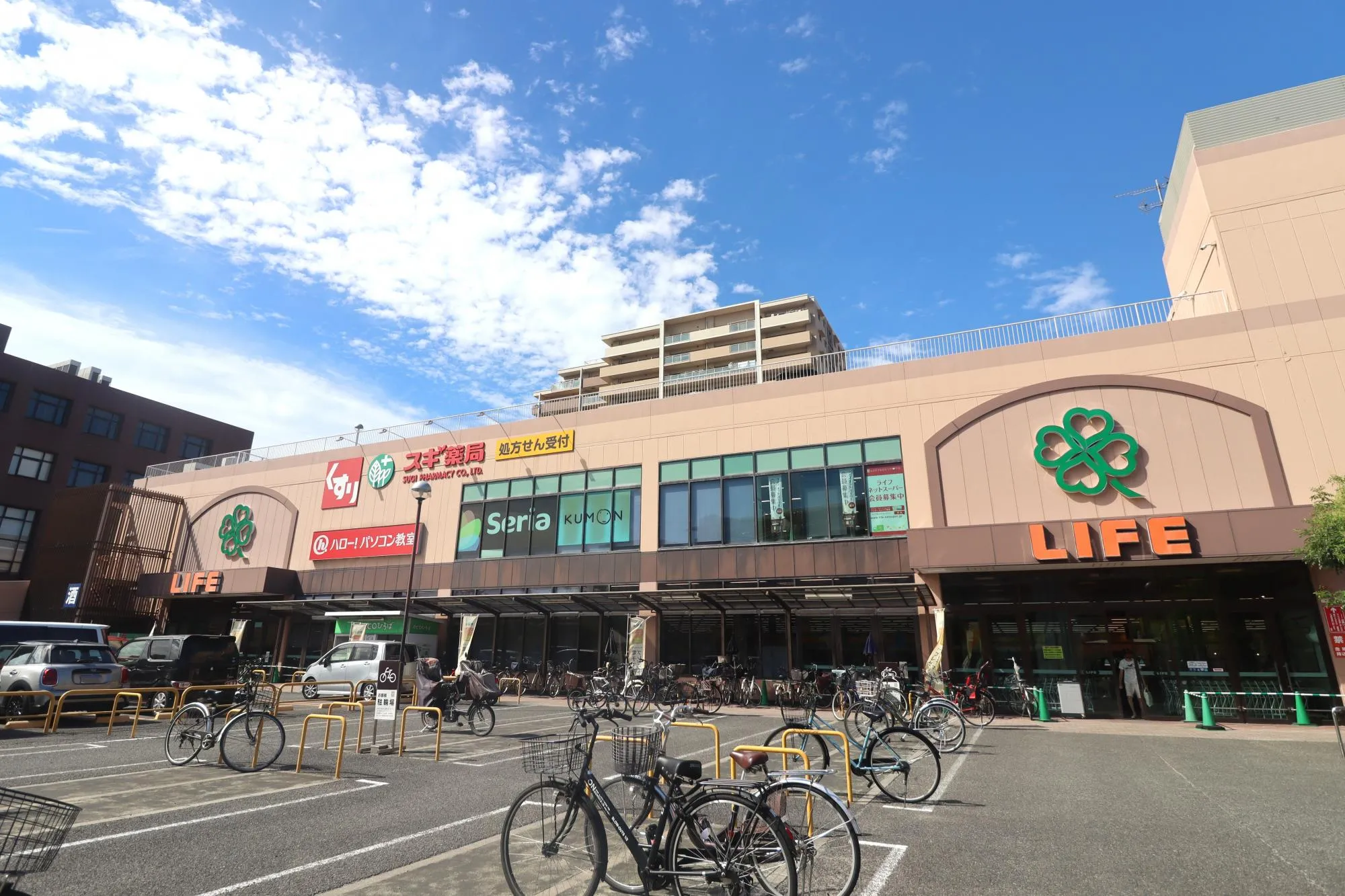 ライフ 浜甲子園店
