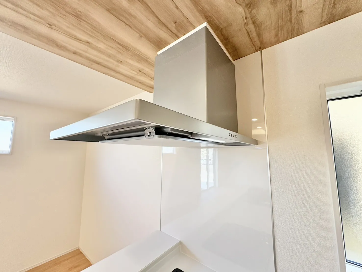 ☆薄型レンジフード☆