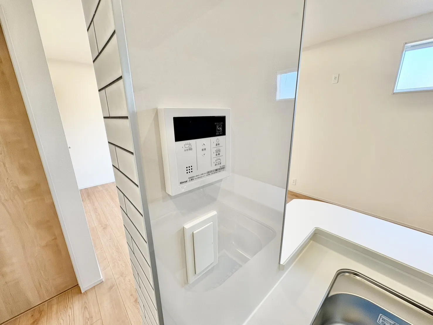 ☆キッチン横給湯器操作パネル☆