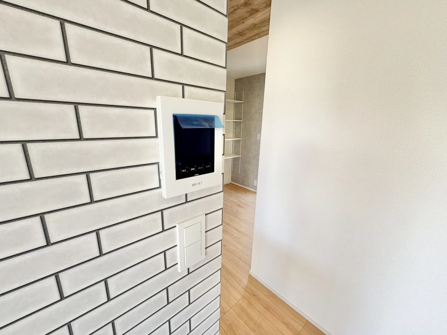 ☆屋内インターフォンモニター☆