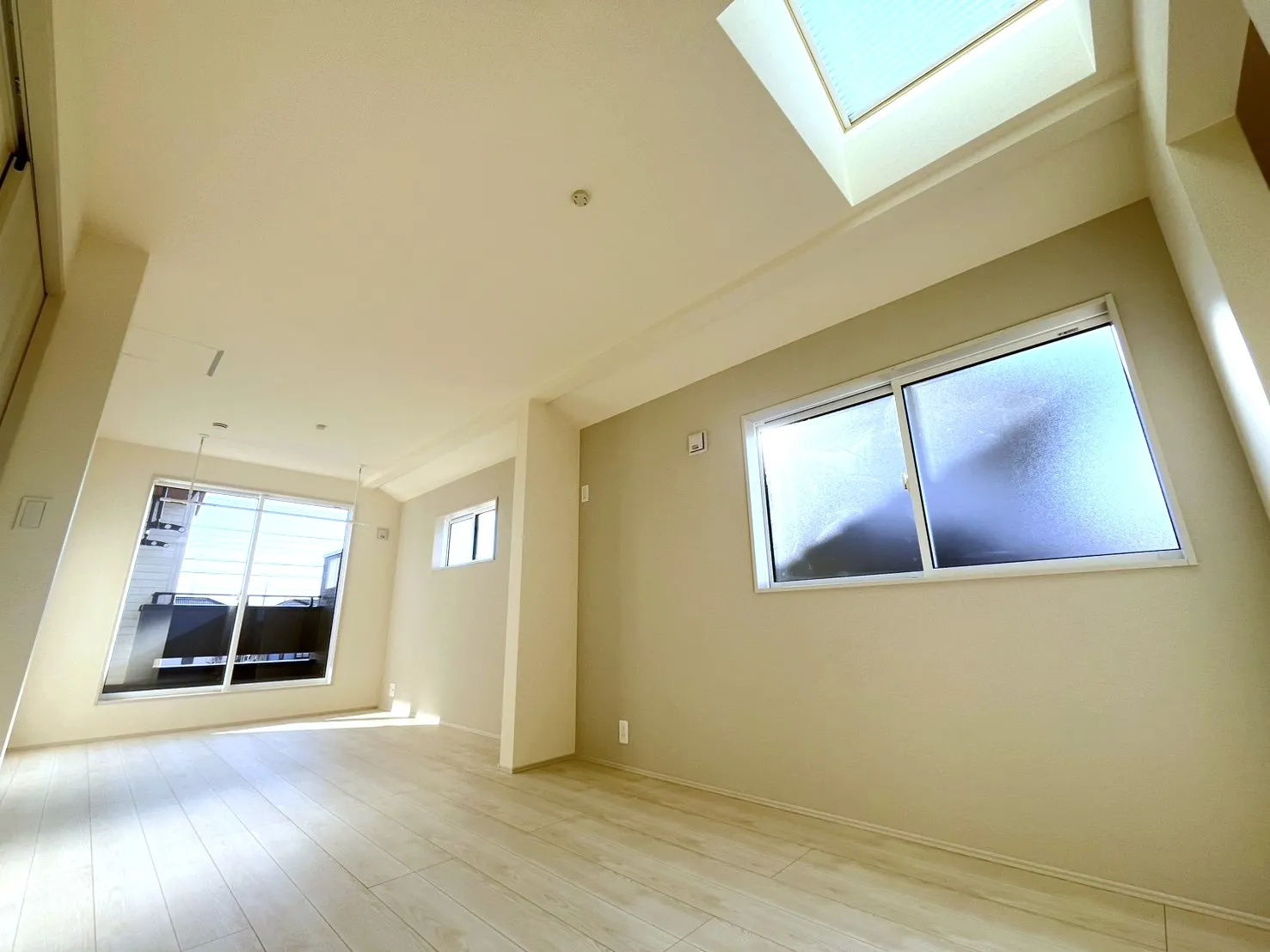 【主寝室/1号棟】