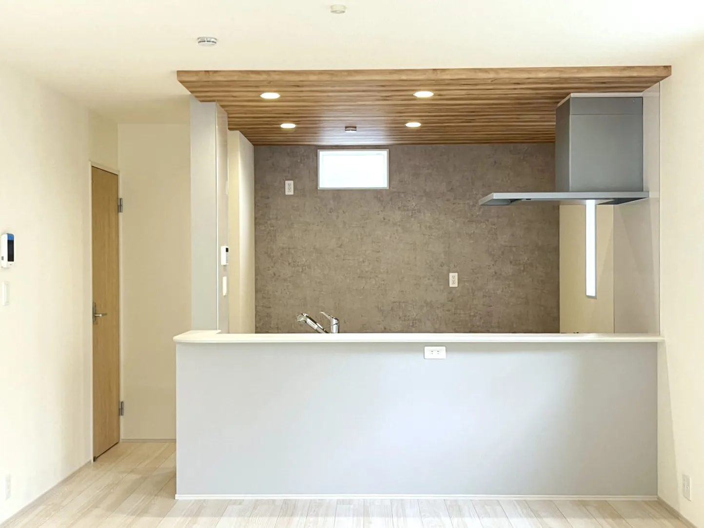 【ダイニング】