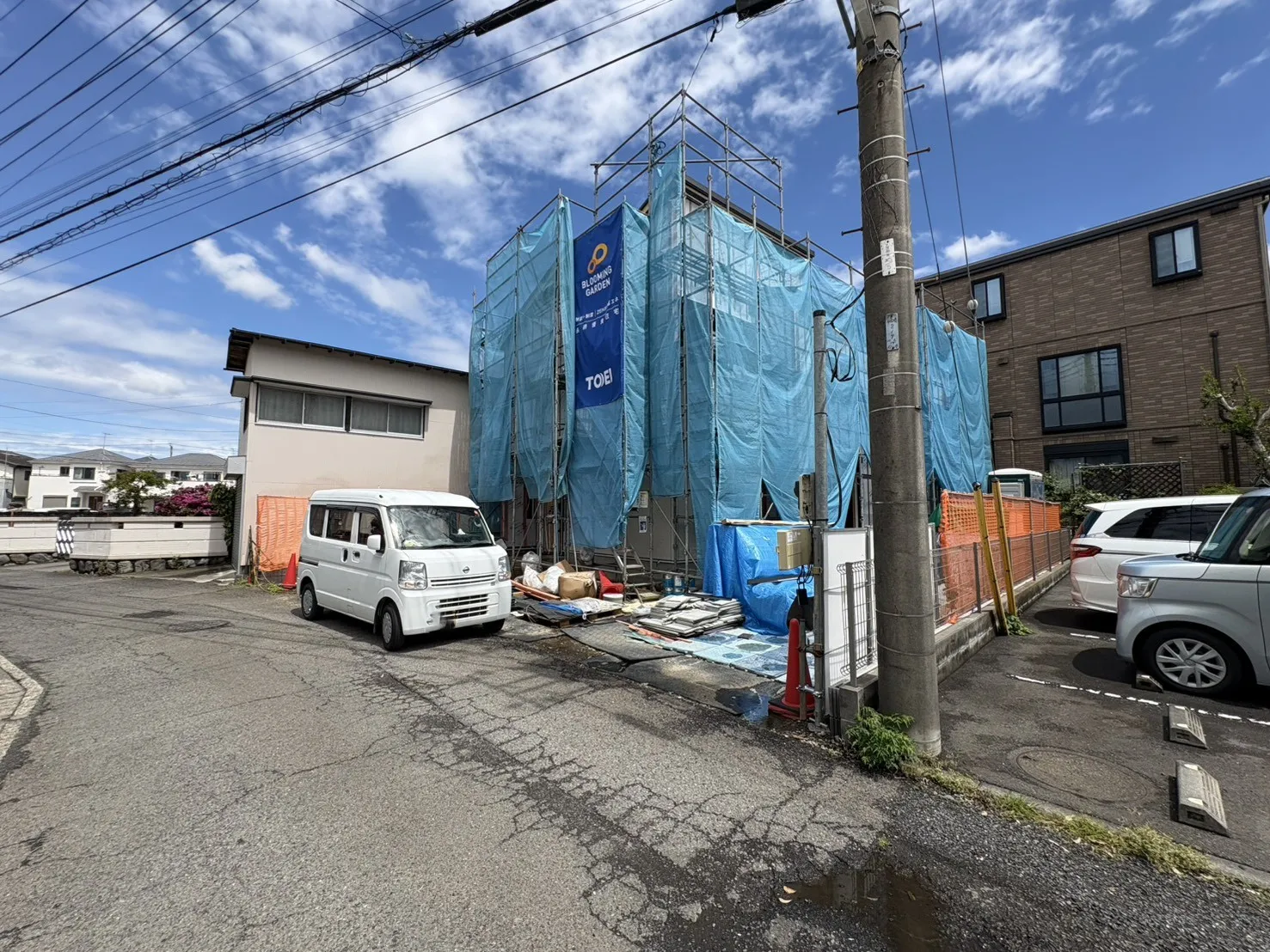 販売現地