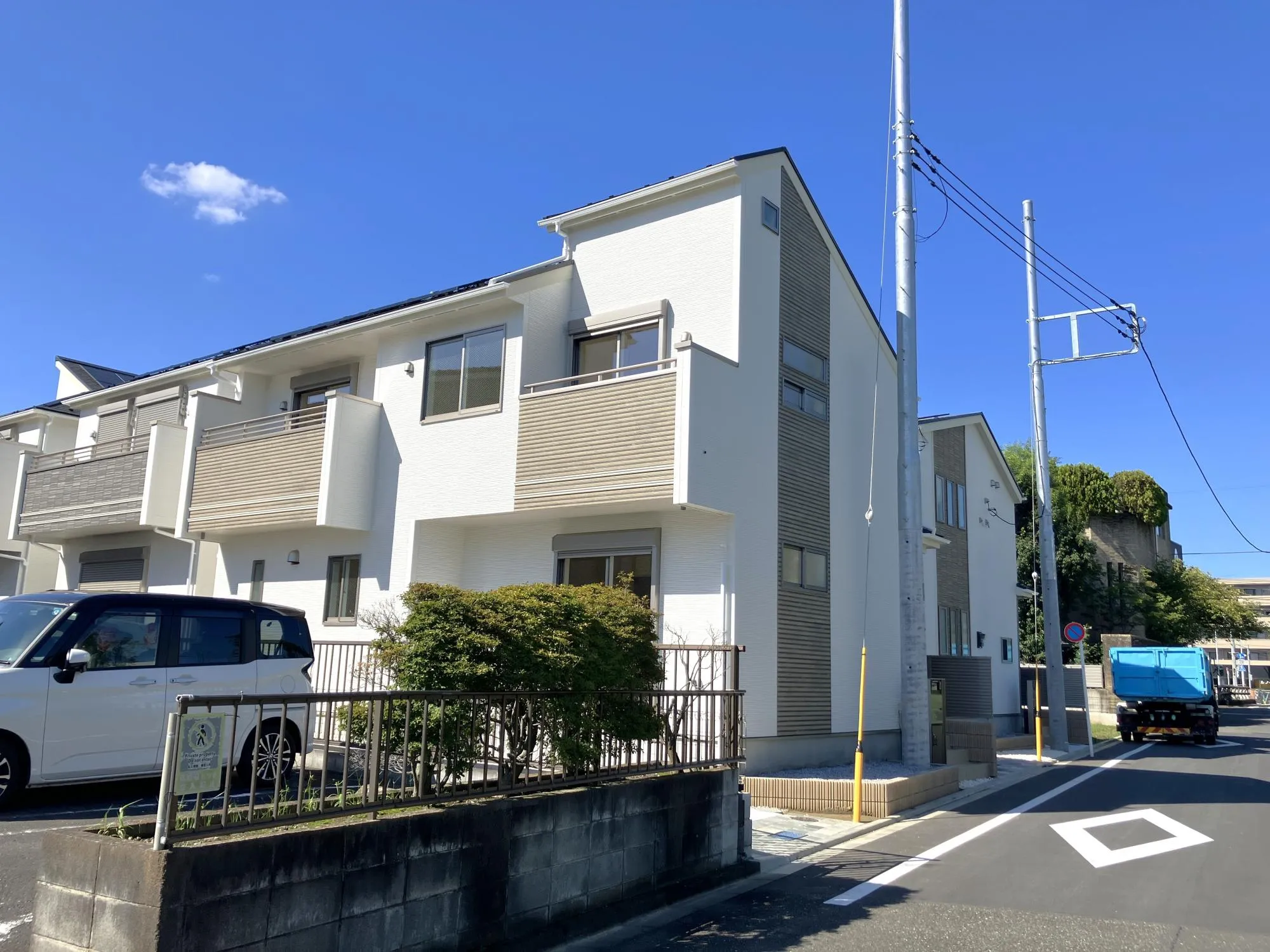 7号棟前面道路(2026年9月24日撮影)