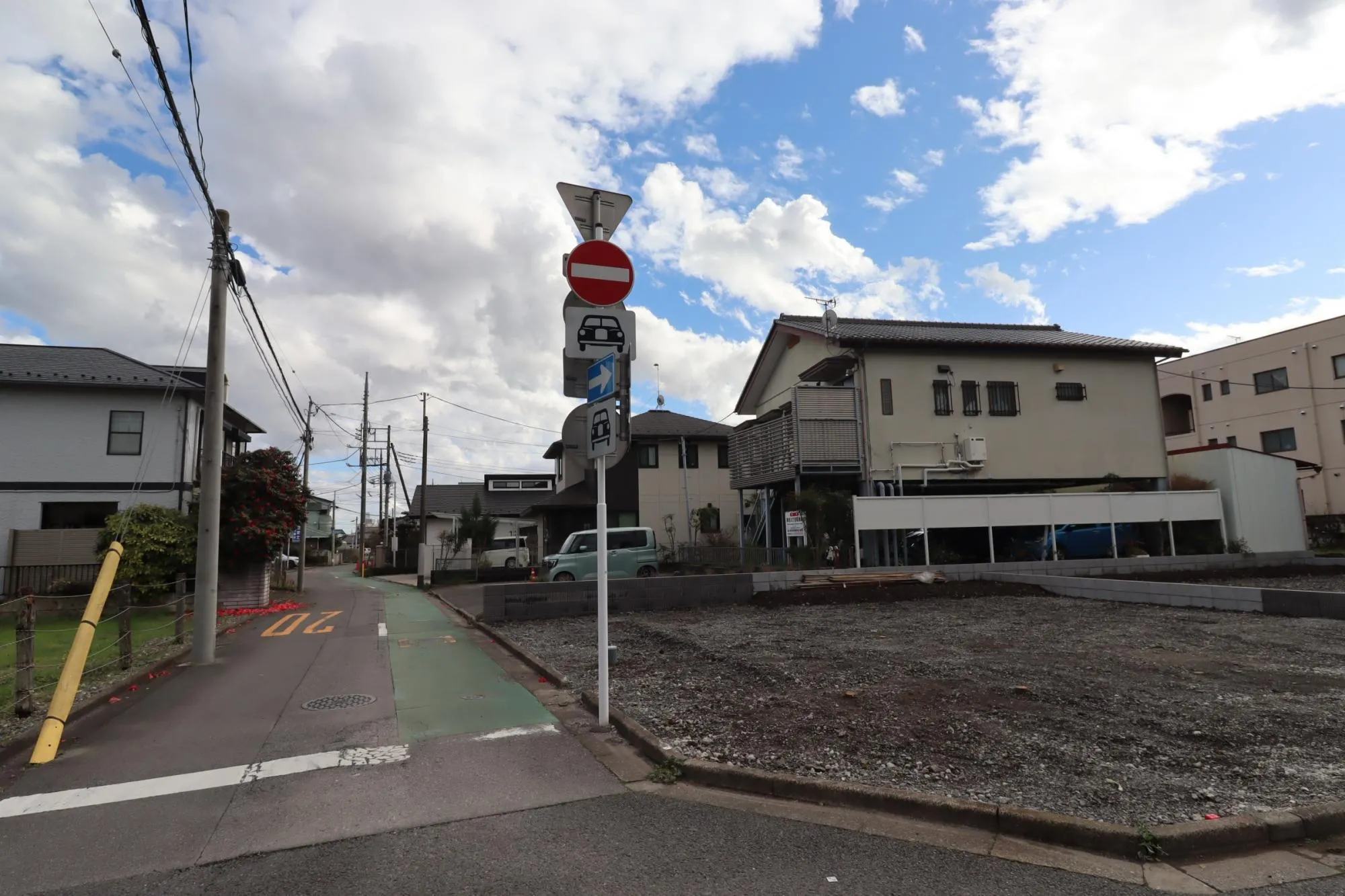 前面道路含む現地(造成後)