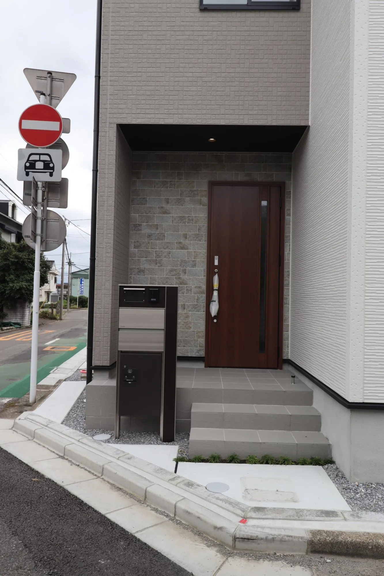 2号棟 玄関