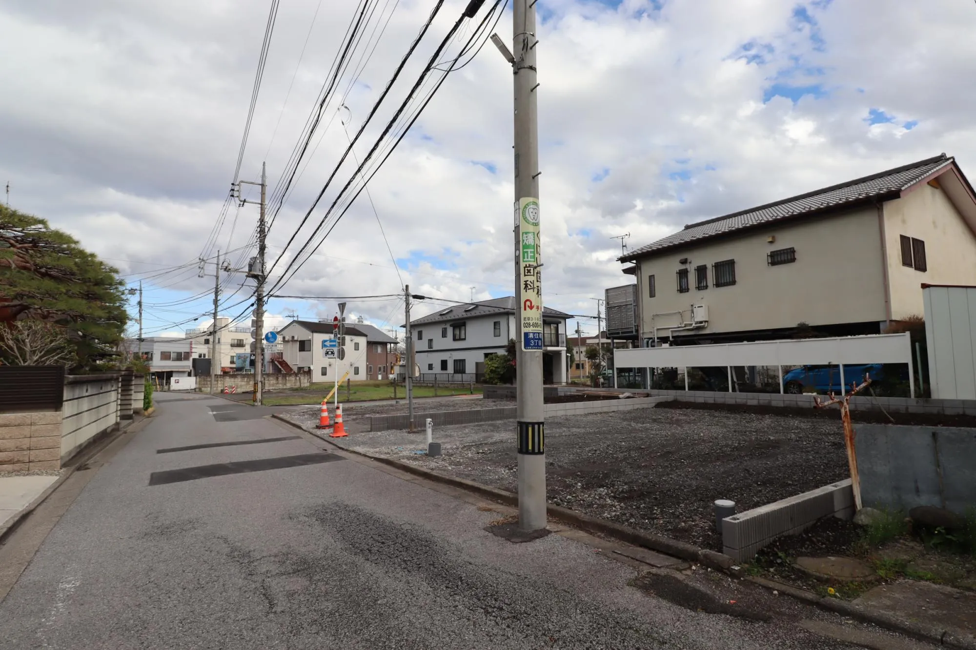 前面道路含む現地(造成後)