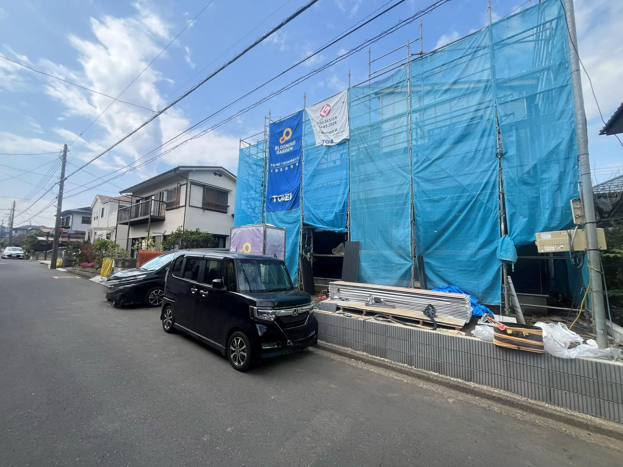 当社売主!
上棟致しました♪
完成物件で仕様等のご案内も可能です。