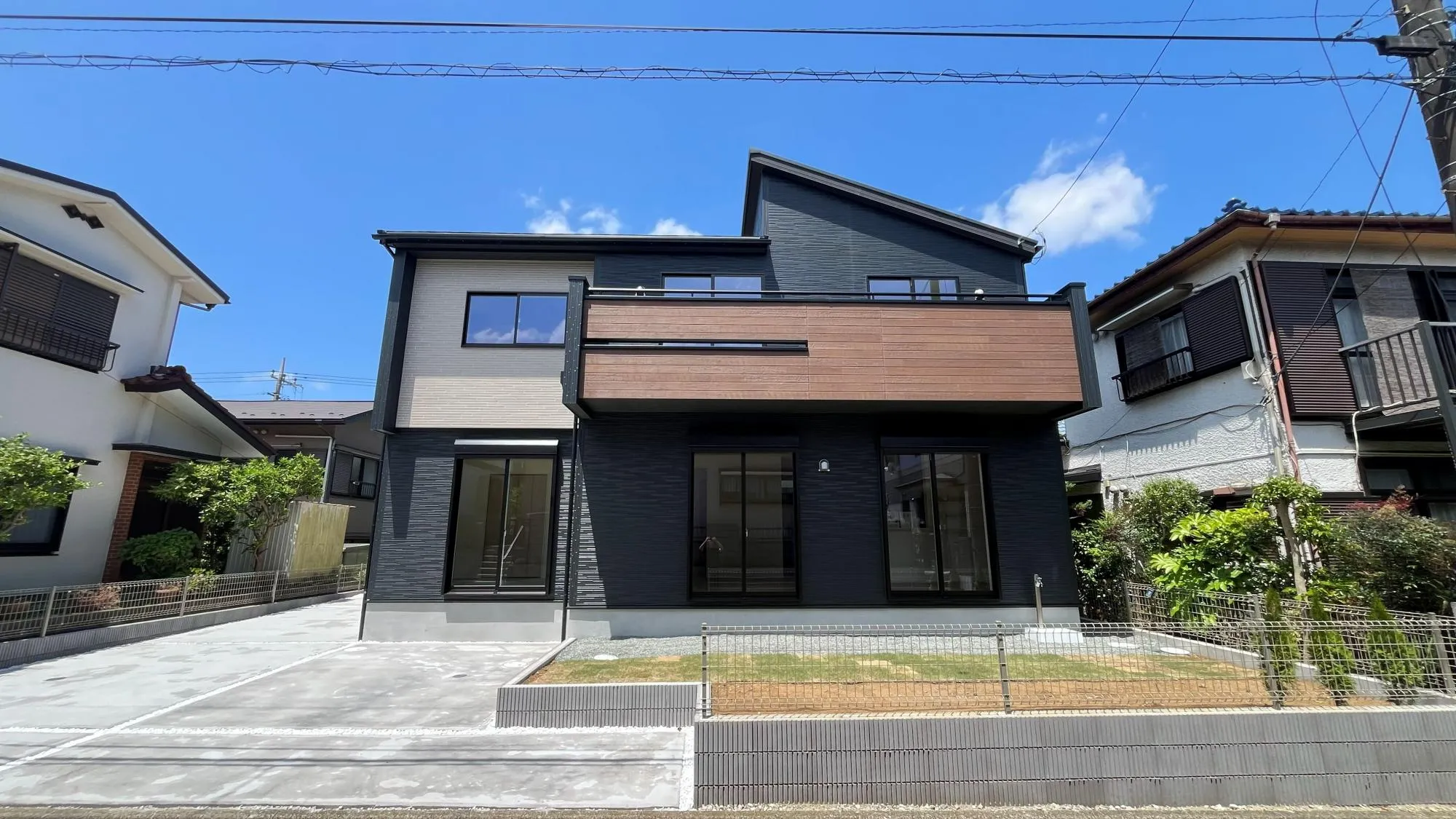 敷地面積50坪超!建物面積30坪超の南道路の物件!　好評分譲中です!
