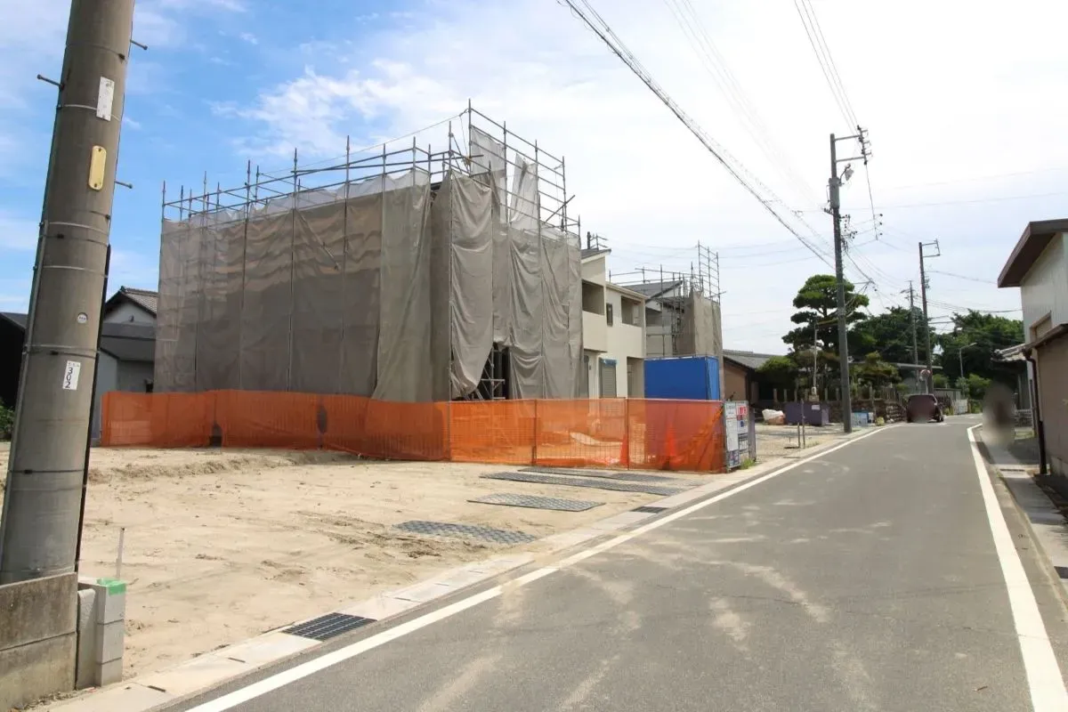 5月31日撮影 南側道路(東→西)
