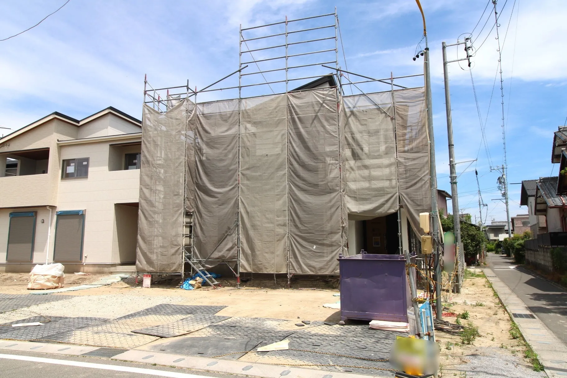 5月31日　南西から撮影(3号棟)