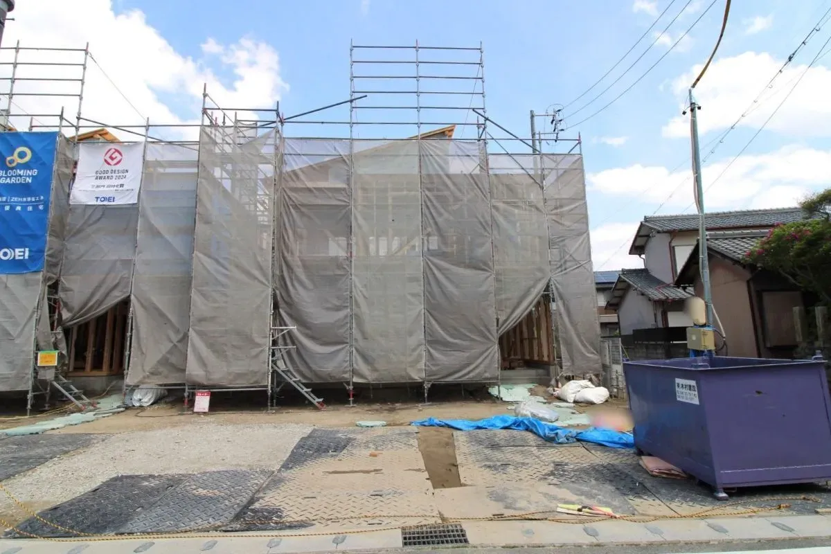 4月26日　南から撮影　(3号棟)