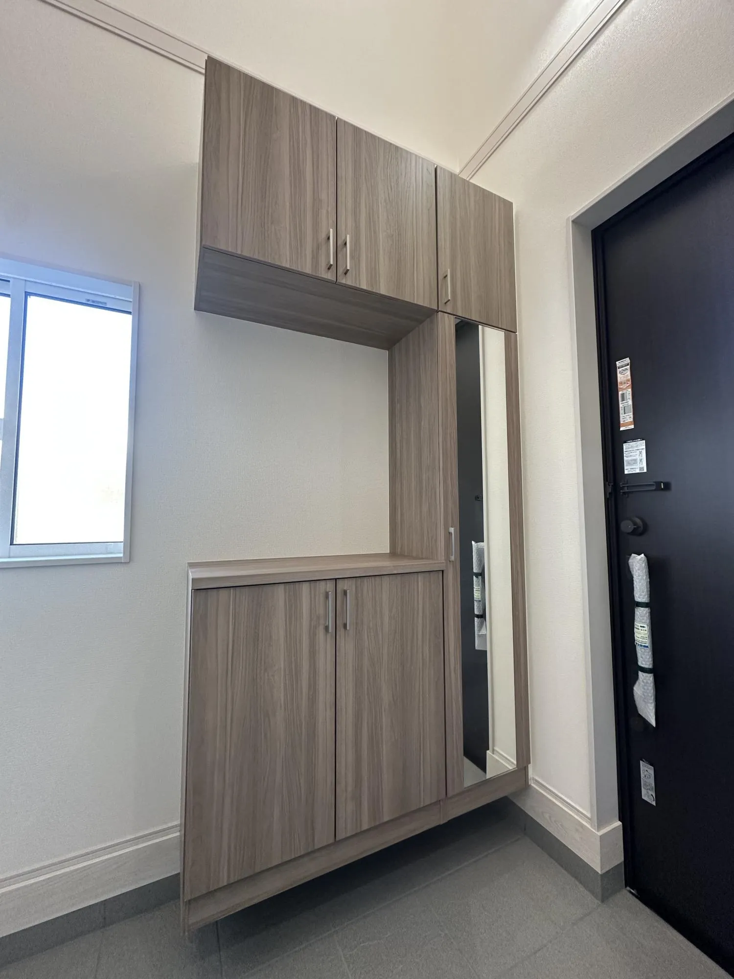 ①号棟　玄関収納(完成予想図)