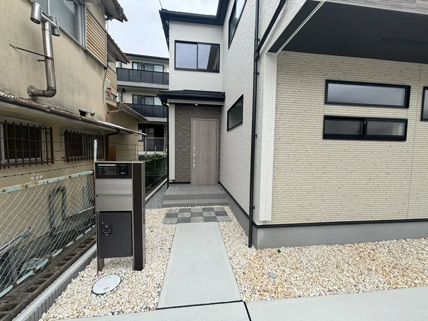外観写真①号棟