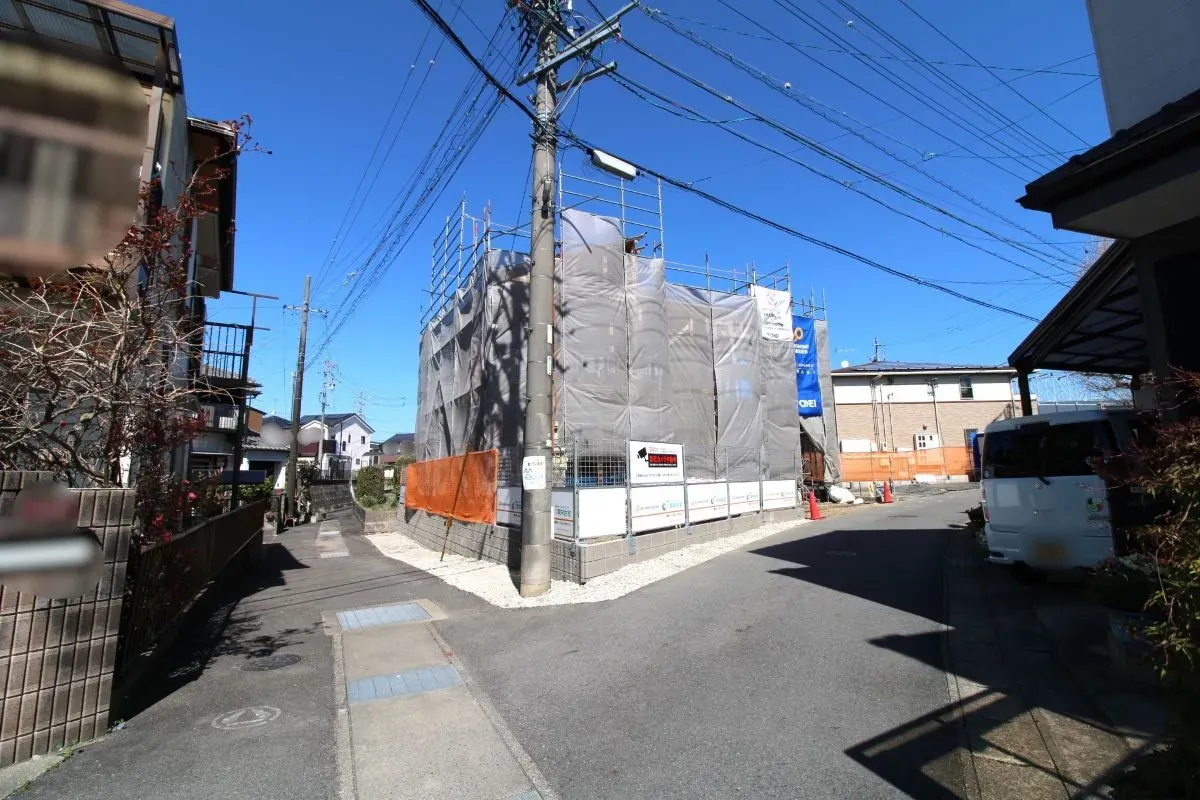 3月8日撮影 西側道路(南→北)