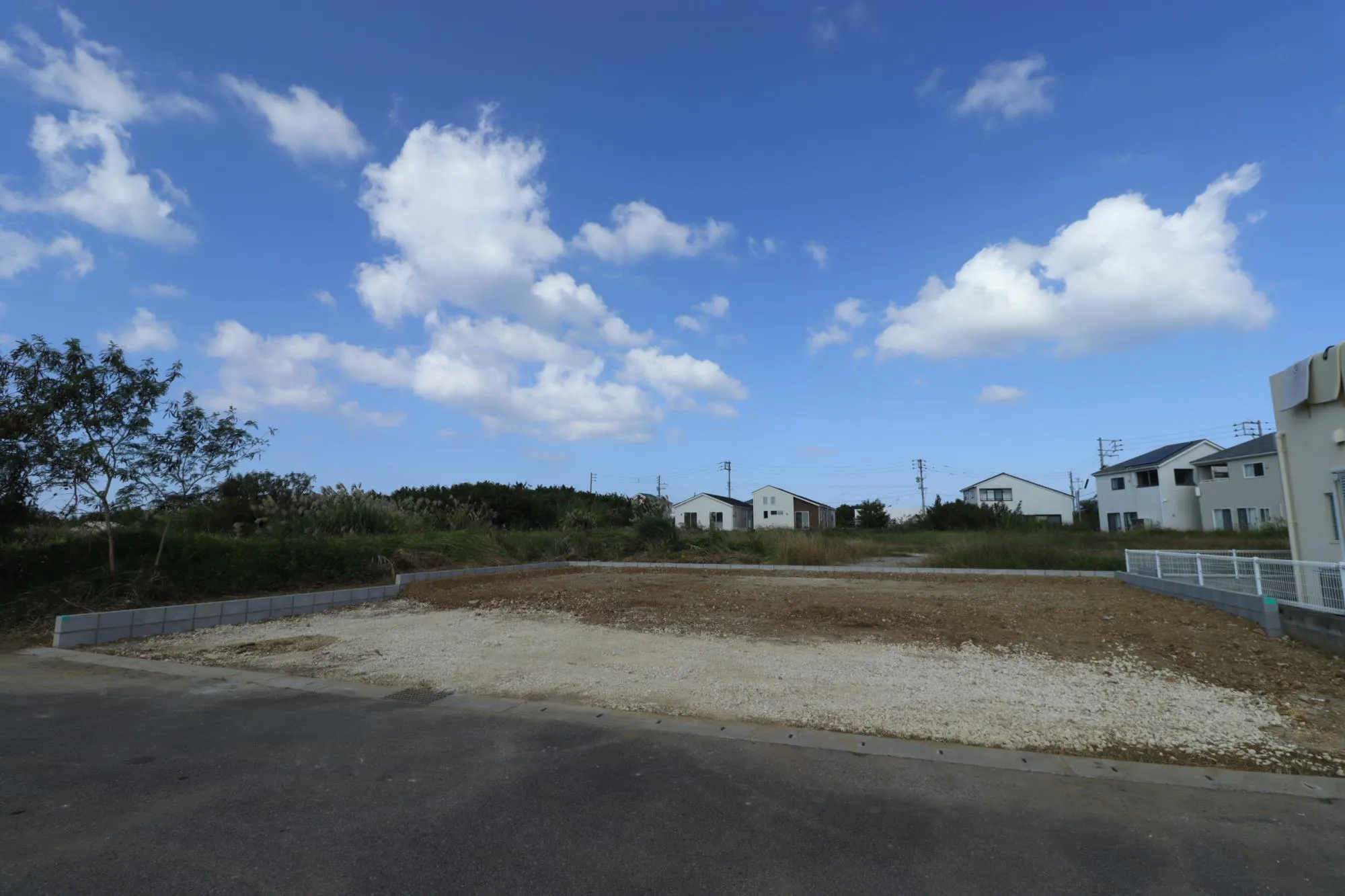 ブルーミングガーデン 読谷村波平5期1棟