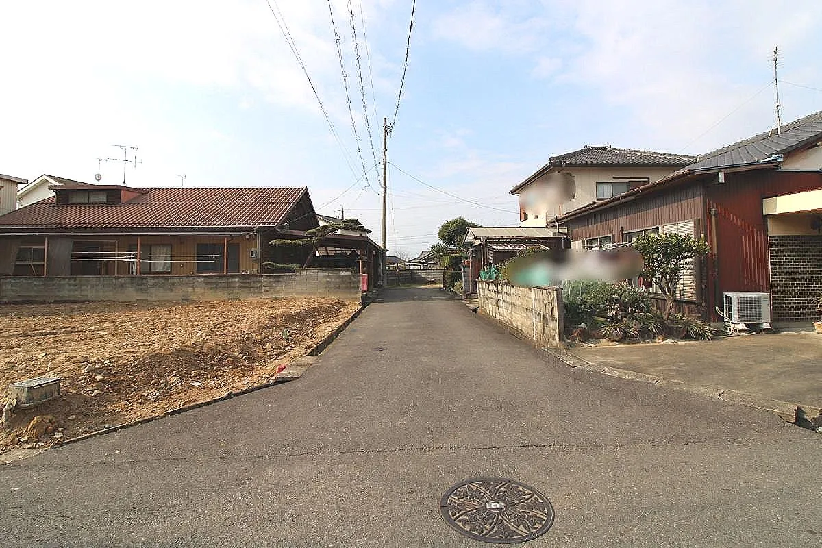 1月5日撮影 北側道路(東→西)