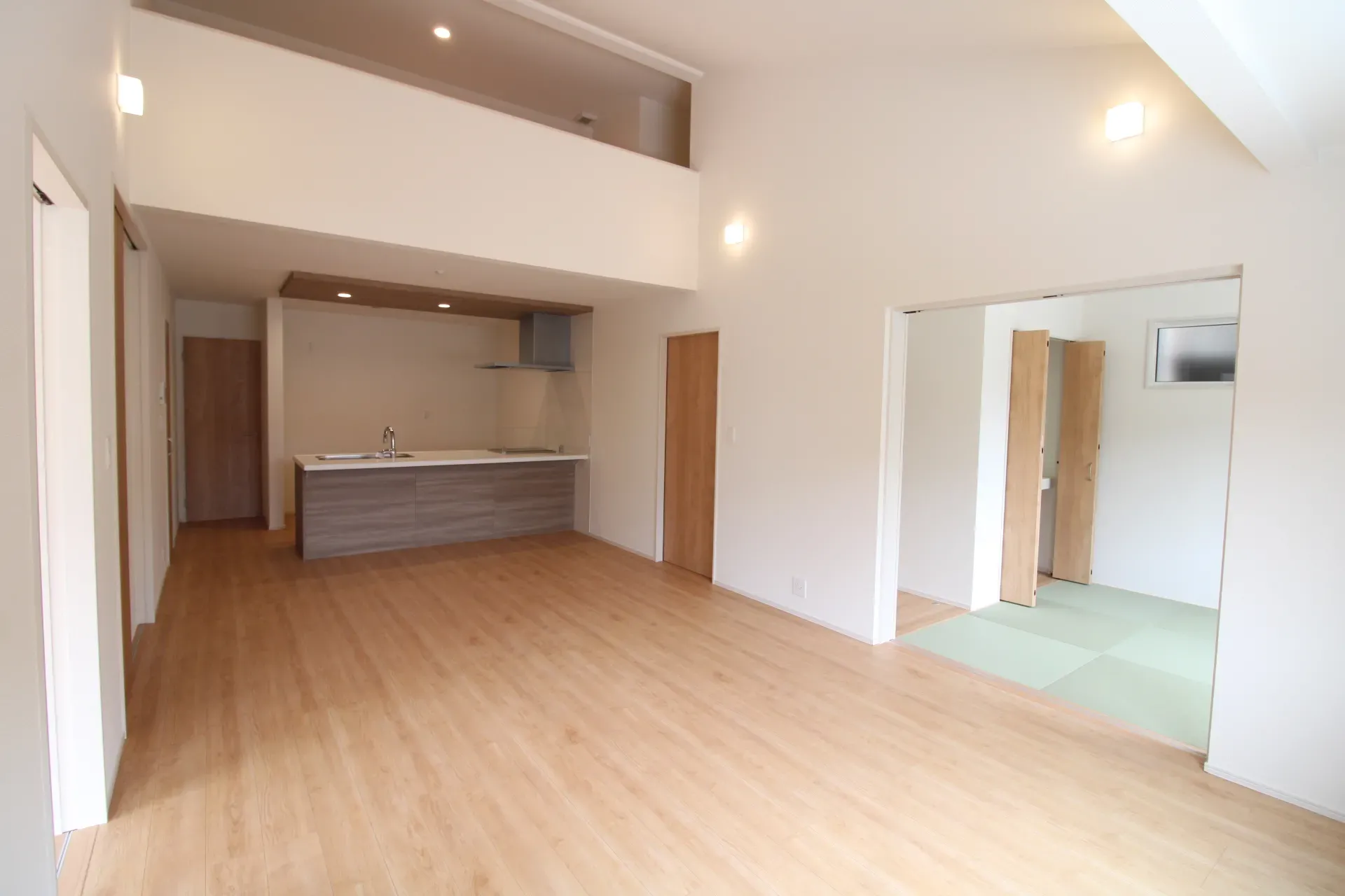 リビングダイニング