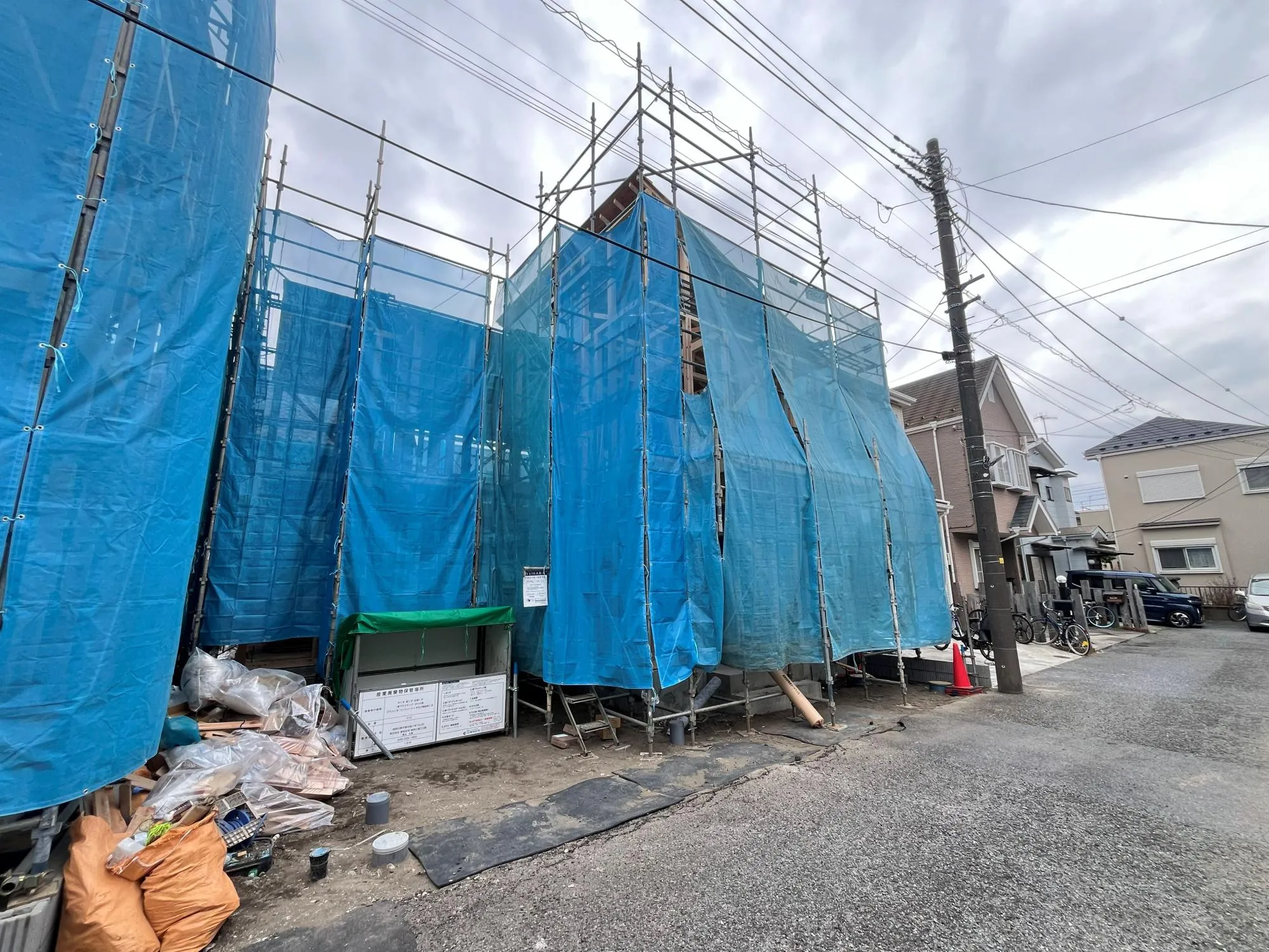 カースペース2台駐車可能です。