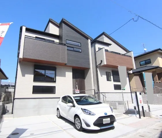 外観　左1号棟・右2号棟