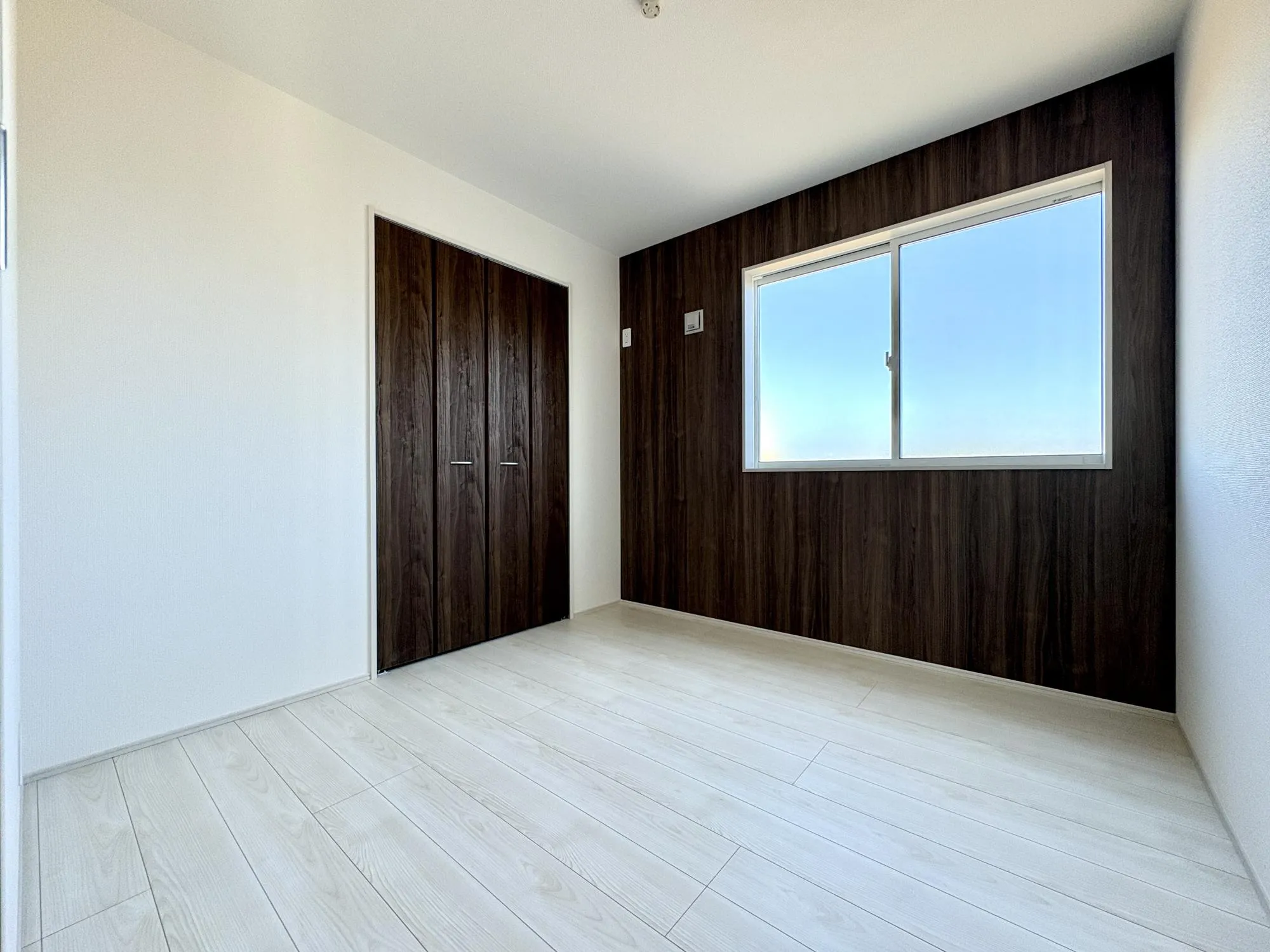 【7号棟/洋室(4.5帖)】