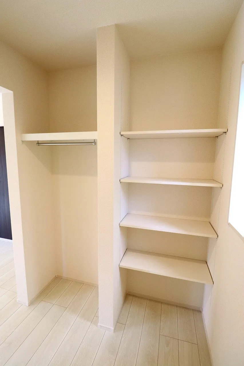 【リビング収納】