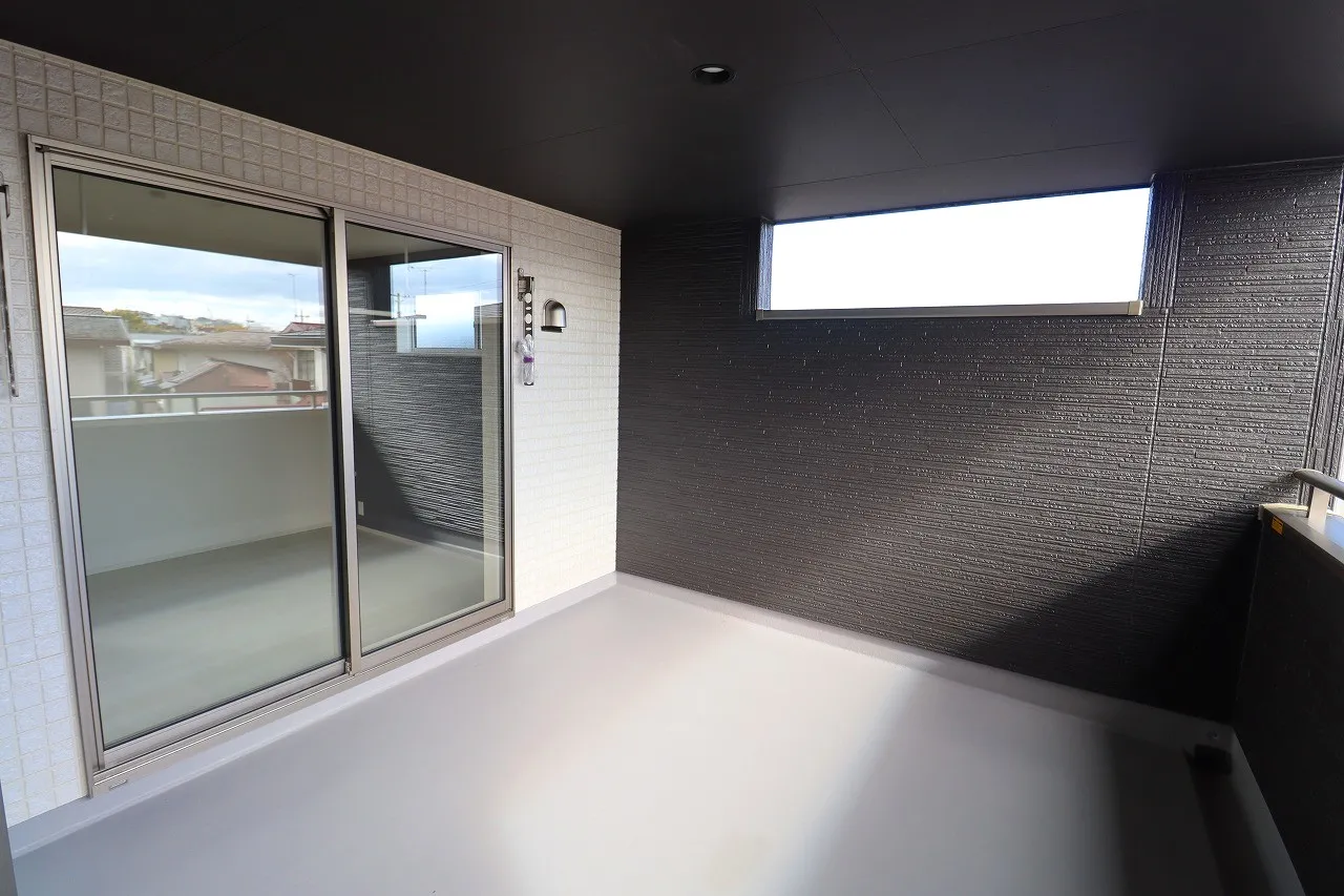 【インナーバルコニー】