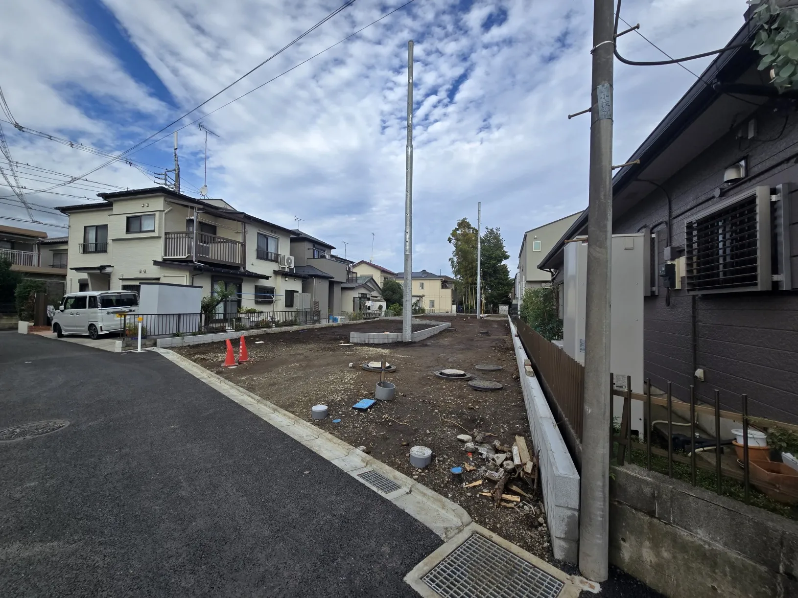 現地写真・東側6ー8号棟側(2025.11.1)