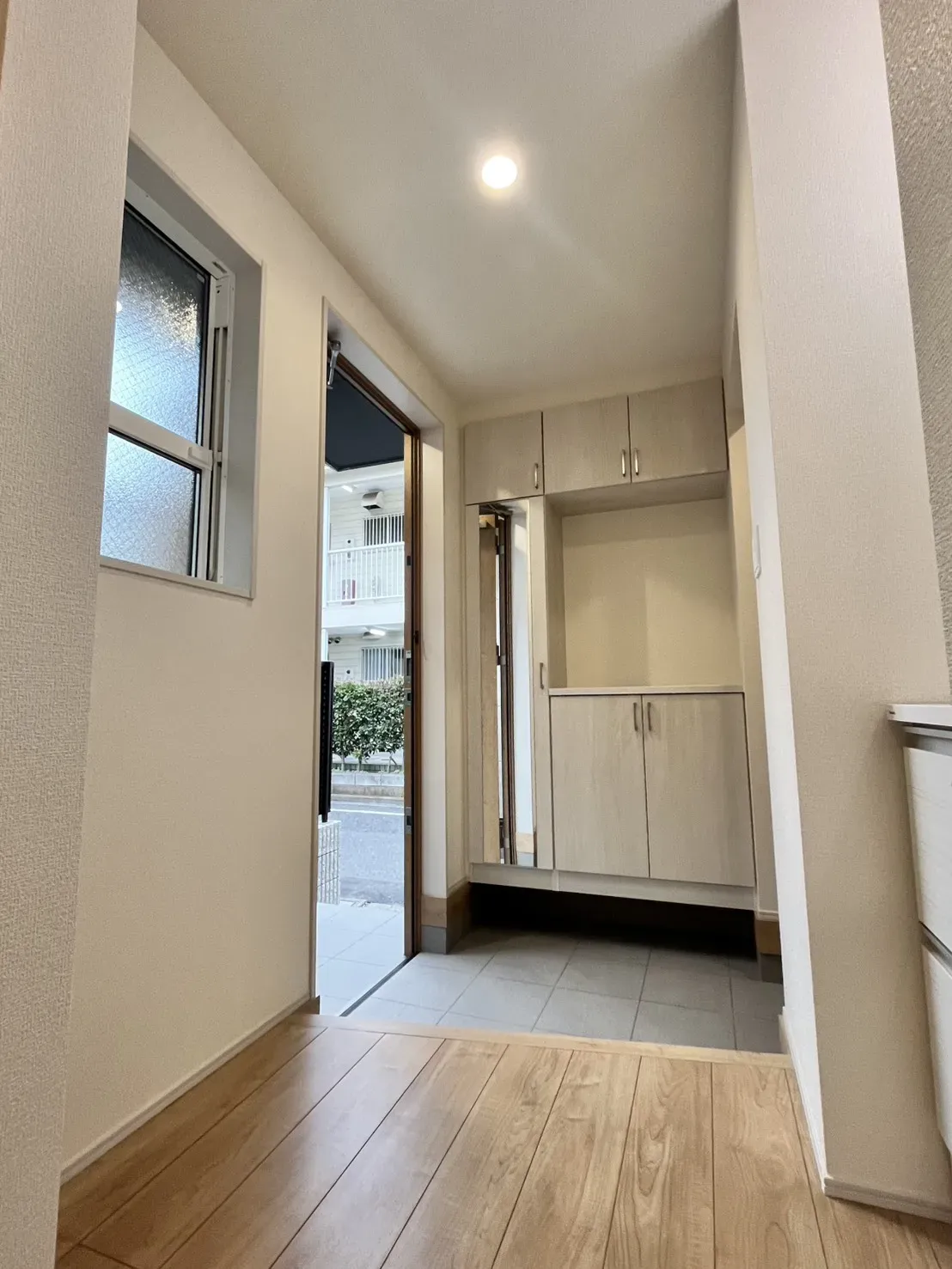 防犯仕様玄関ドア