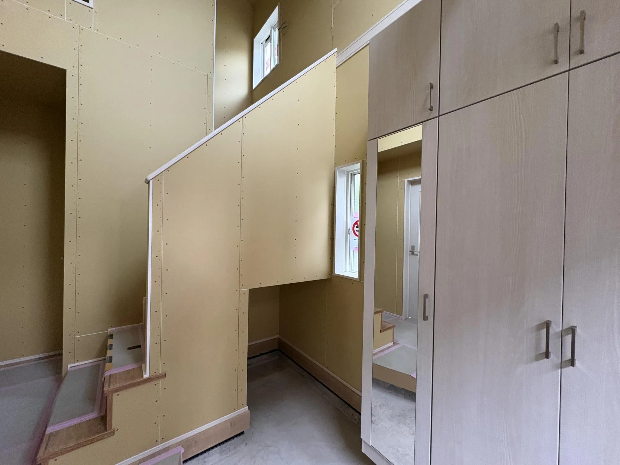 【玄関】