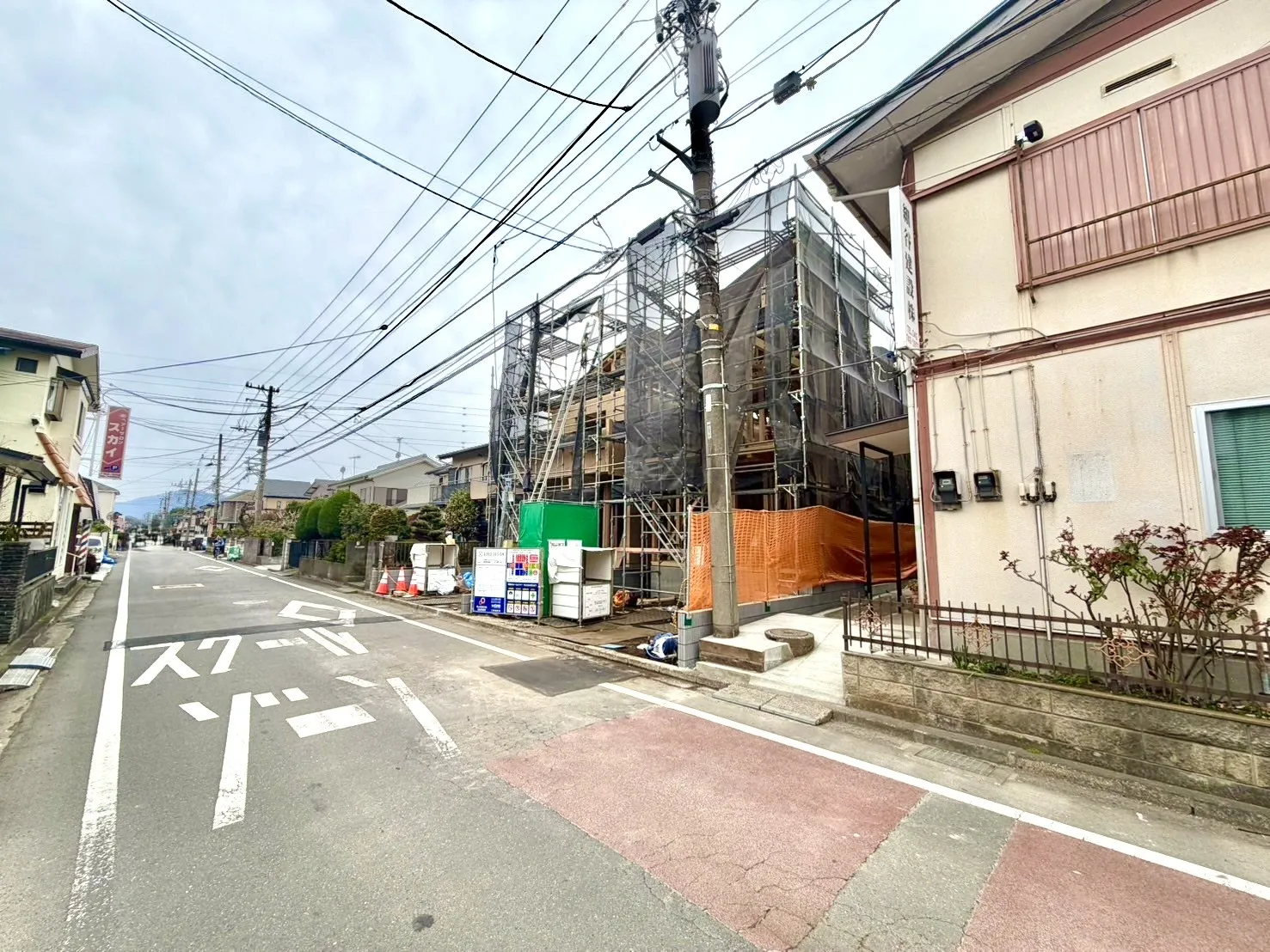 前面道路含む現地写真