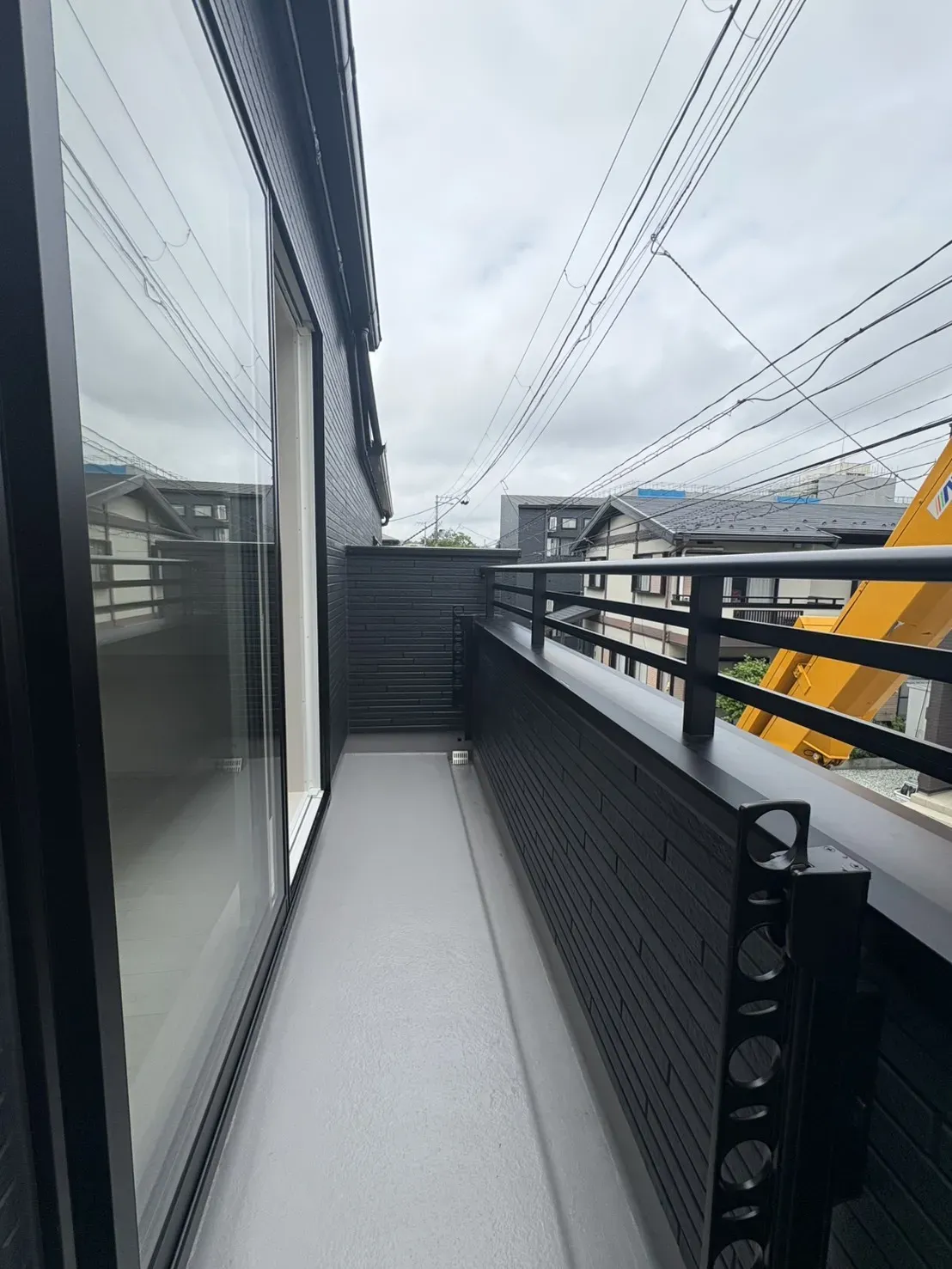 【バルコニー】