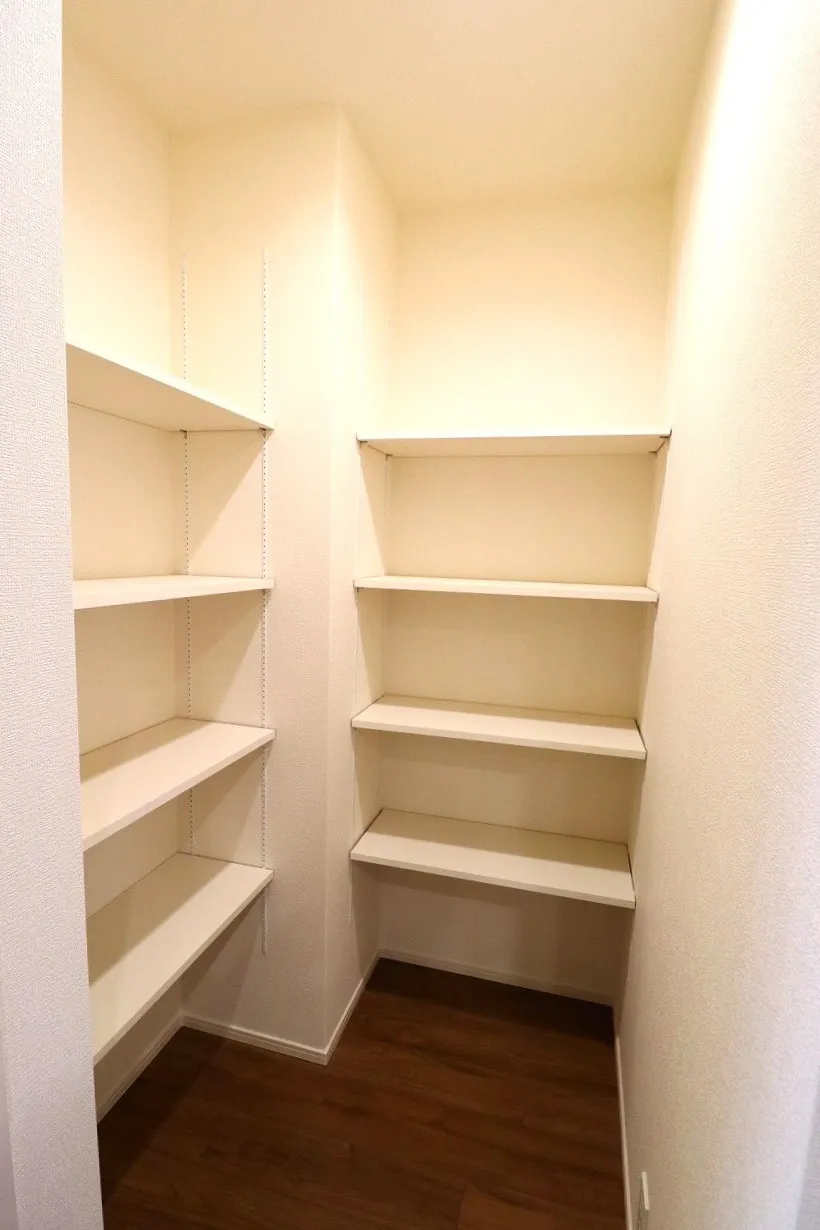 【3号棟パントリー】