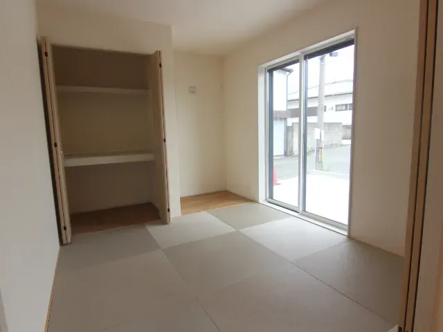 洋室仕様　縁なしタタミ5.25帖　2号棟
