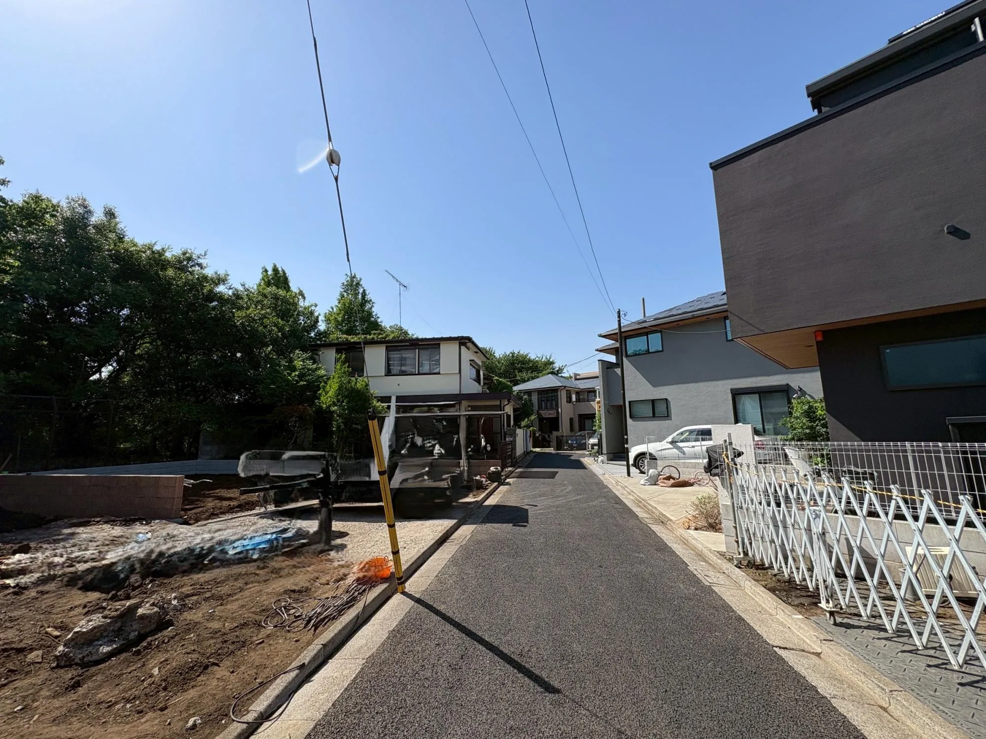 現地前面道路写真(2026年5月撮影)
