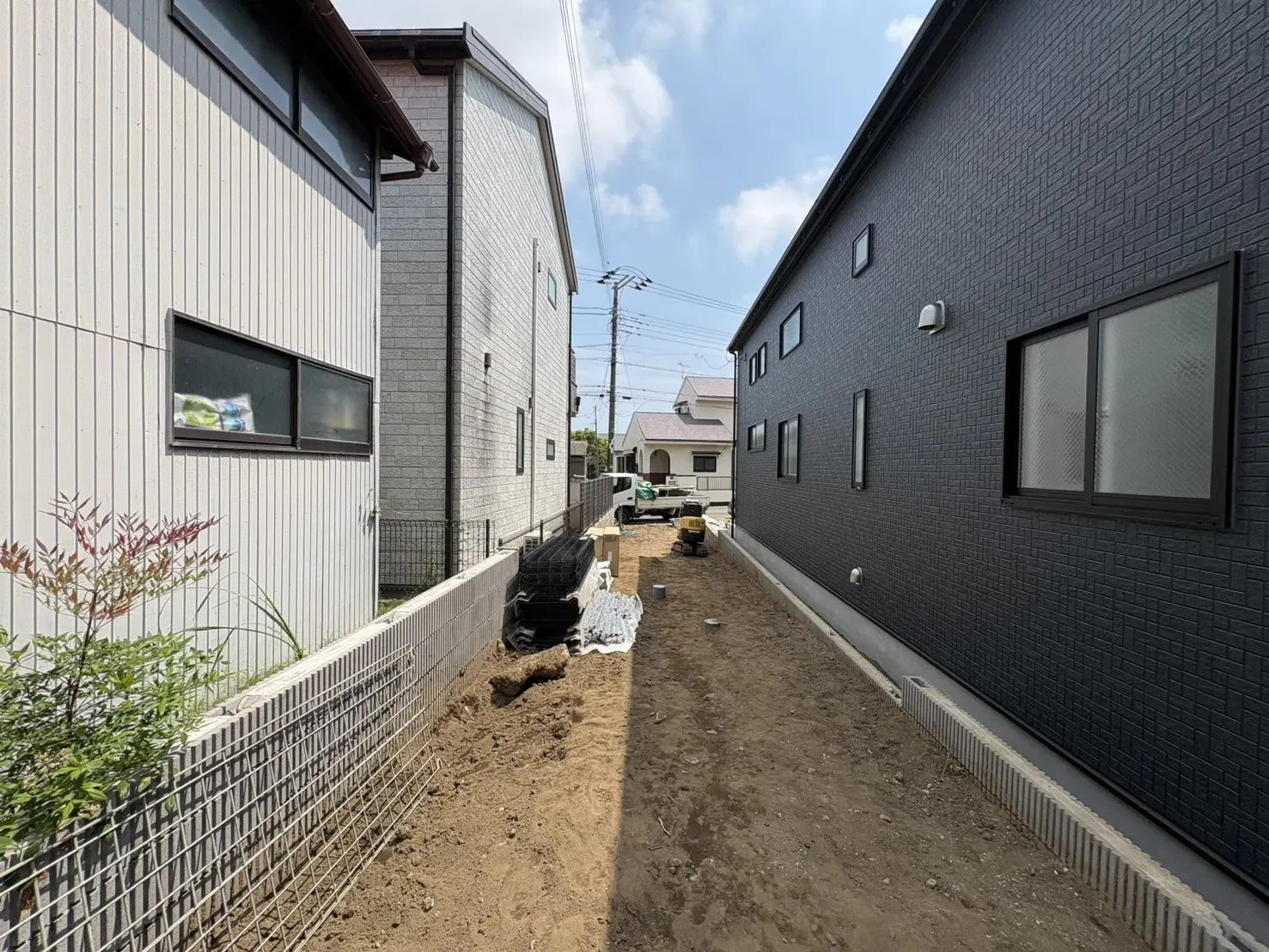 販売現地