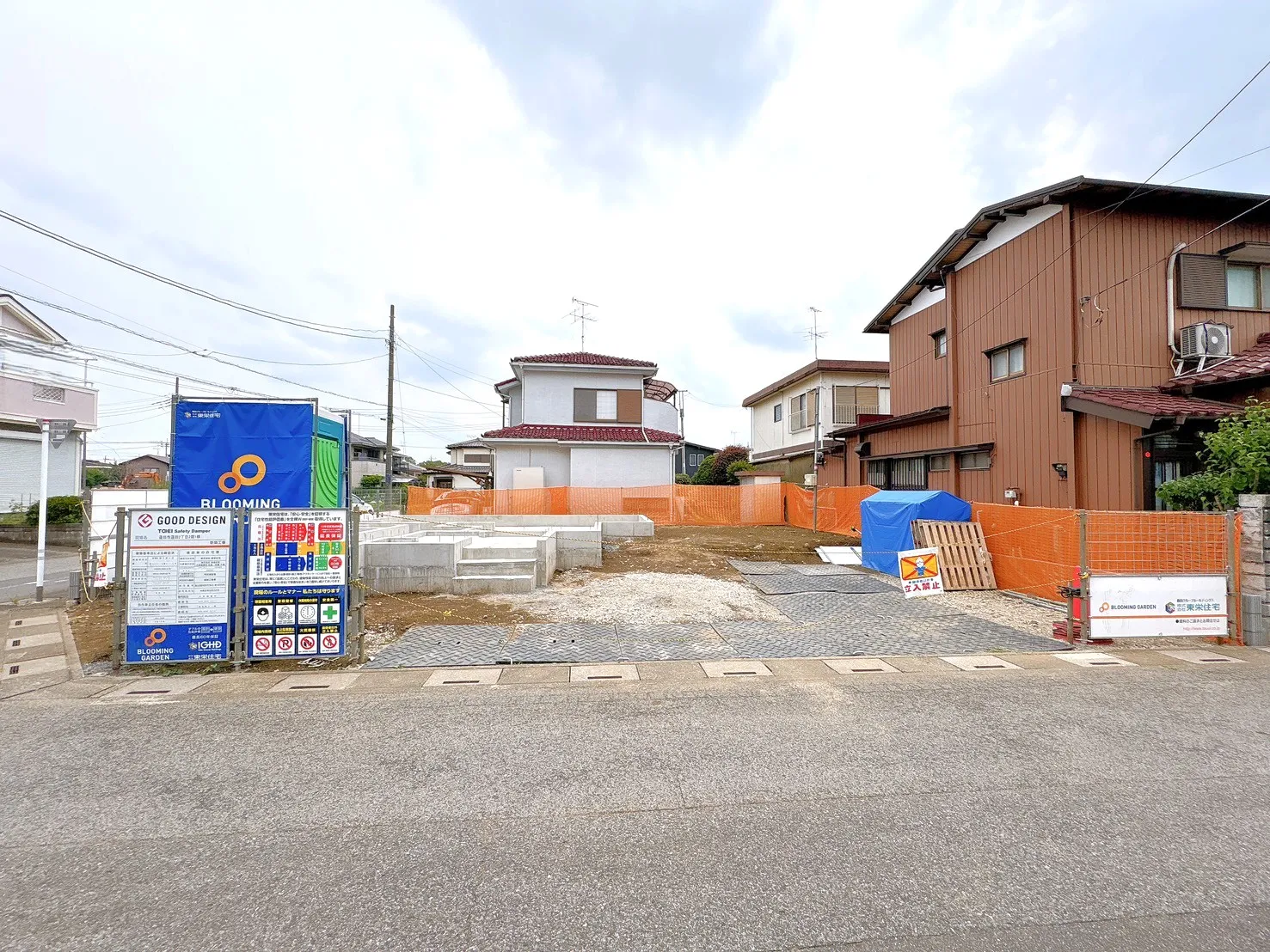 【外観写真】JR「蓮田」駅徒歩14分の立地。通勤やお出かけにも利用しやすいアクセス環境です。
