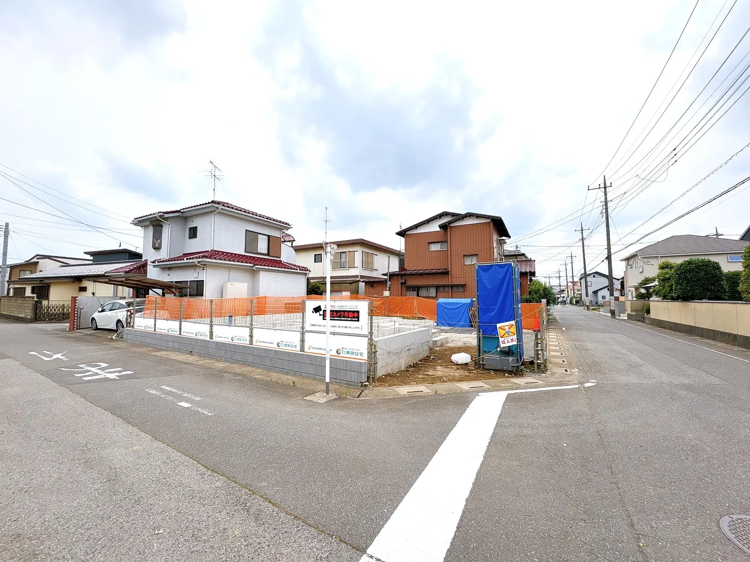 【外観写真】小学校・中学校が徒歩8分圏内に揃う、子育て世帯にも暮らしやすい住環境です。ぜひ周辺環境とあわせて現地をご見学ください。