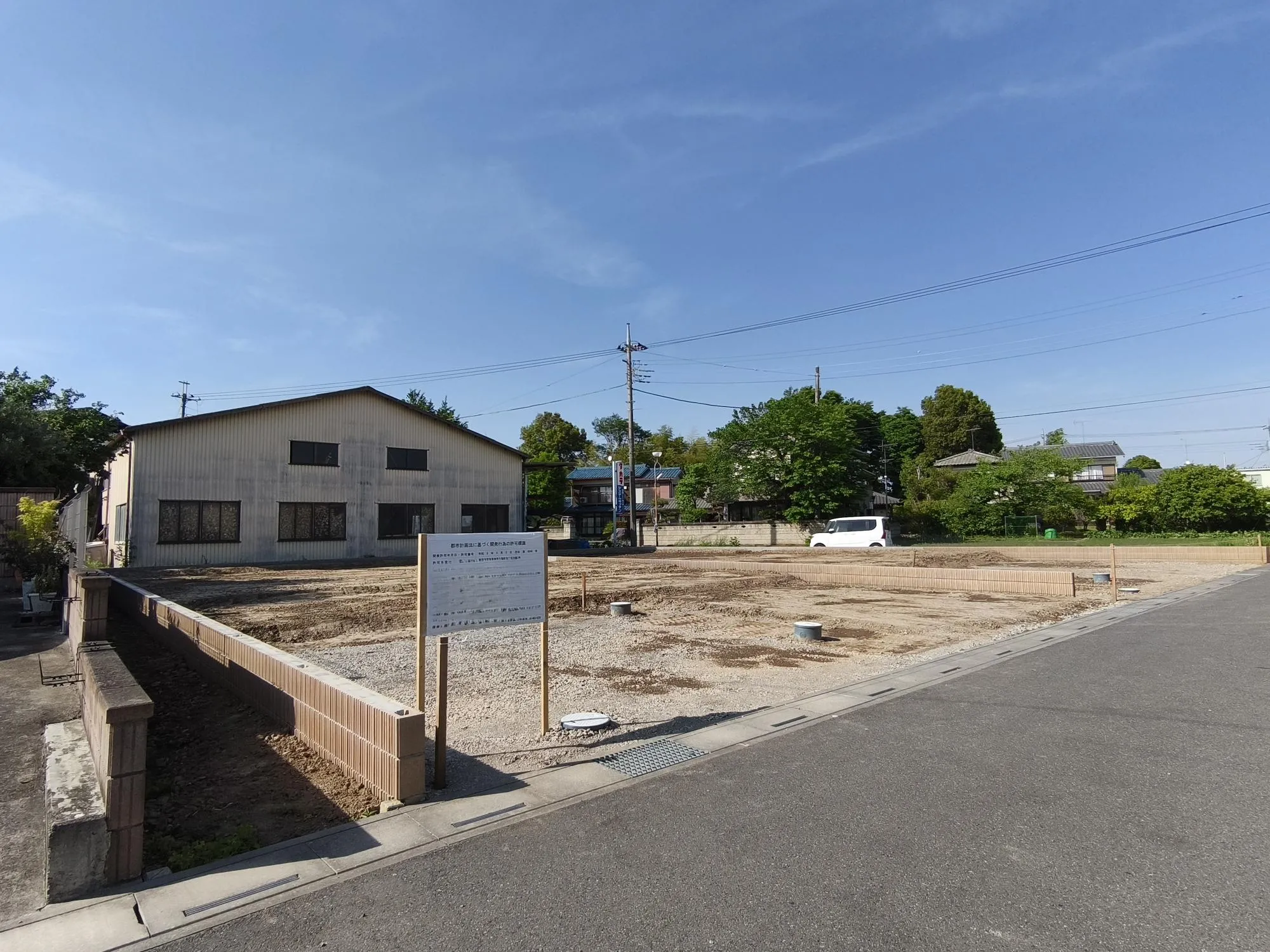 西側 幅員約1.0m法定外通路