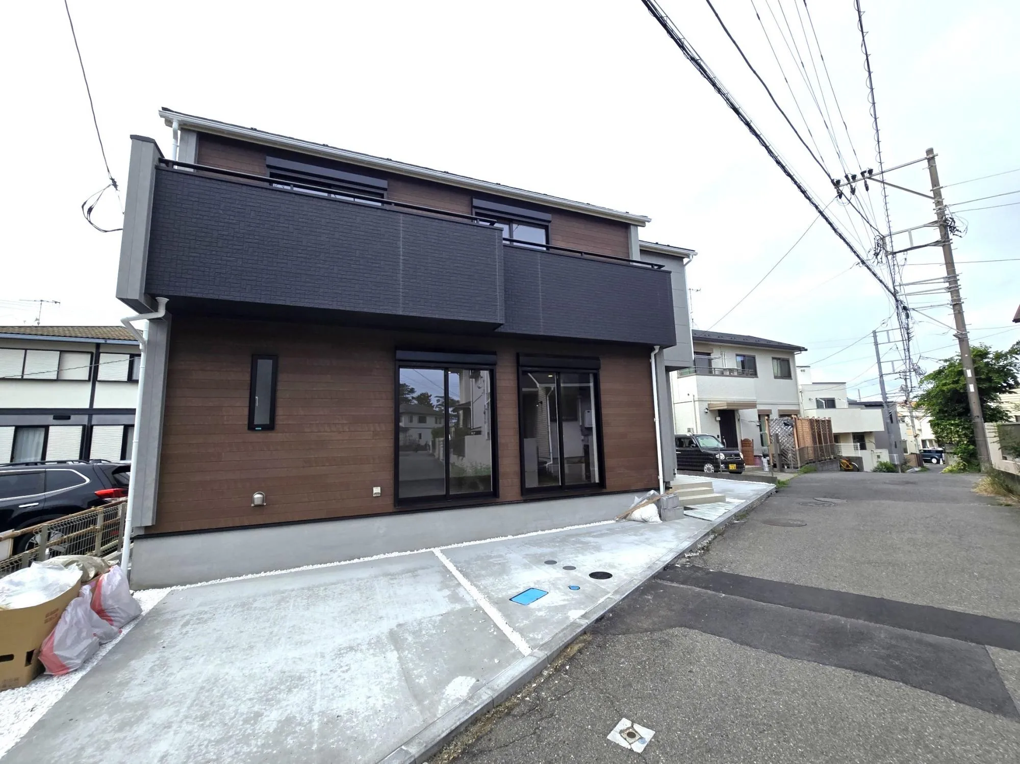 R8.7.4 外観写真(3号棟)