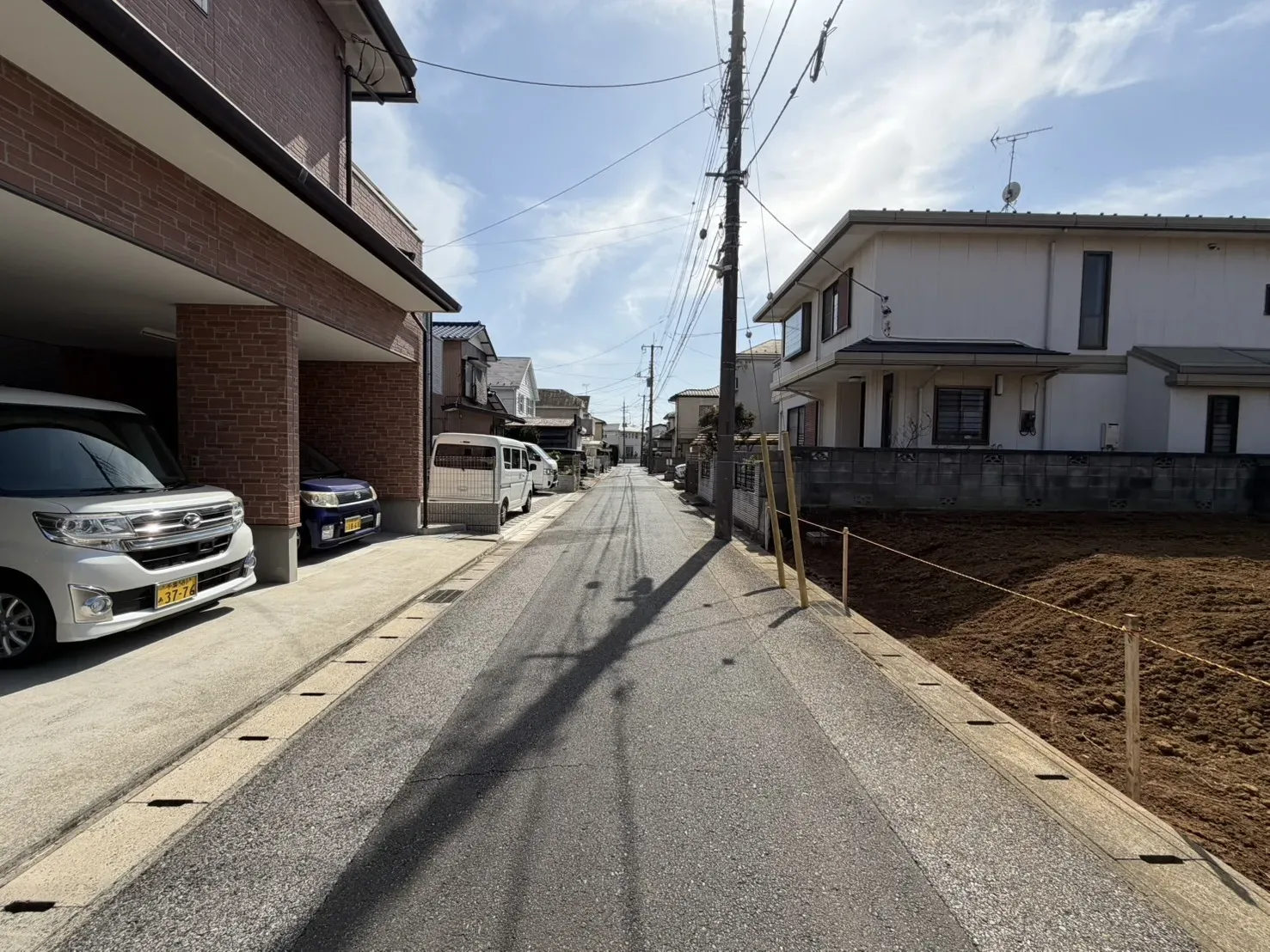 【東側前面道路 約4.5m】