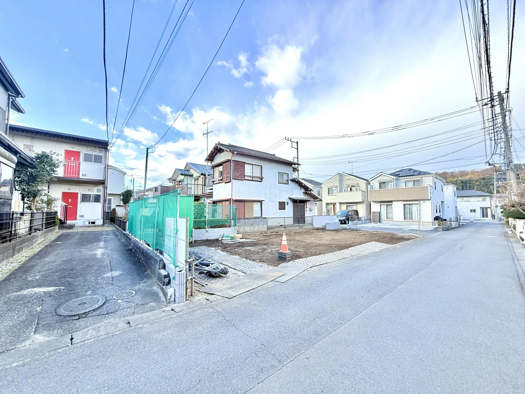 前面道路含む現地写真