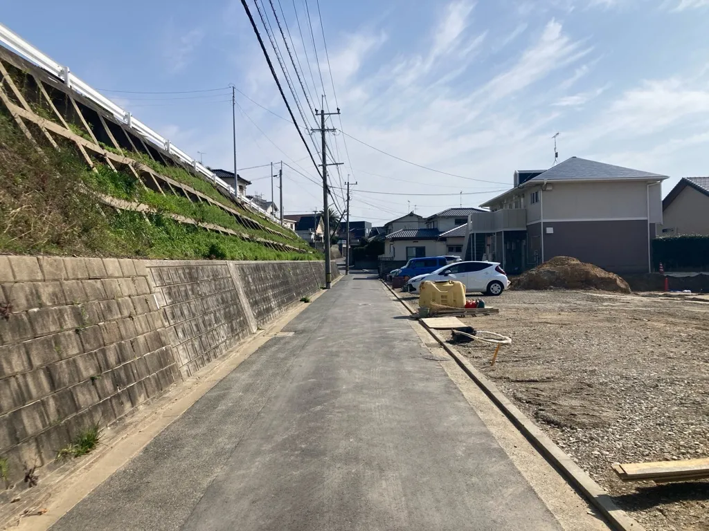前面道路含む現地写真