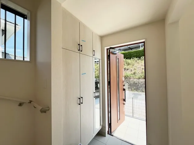 エントランス　1号棟