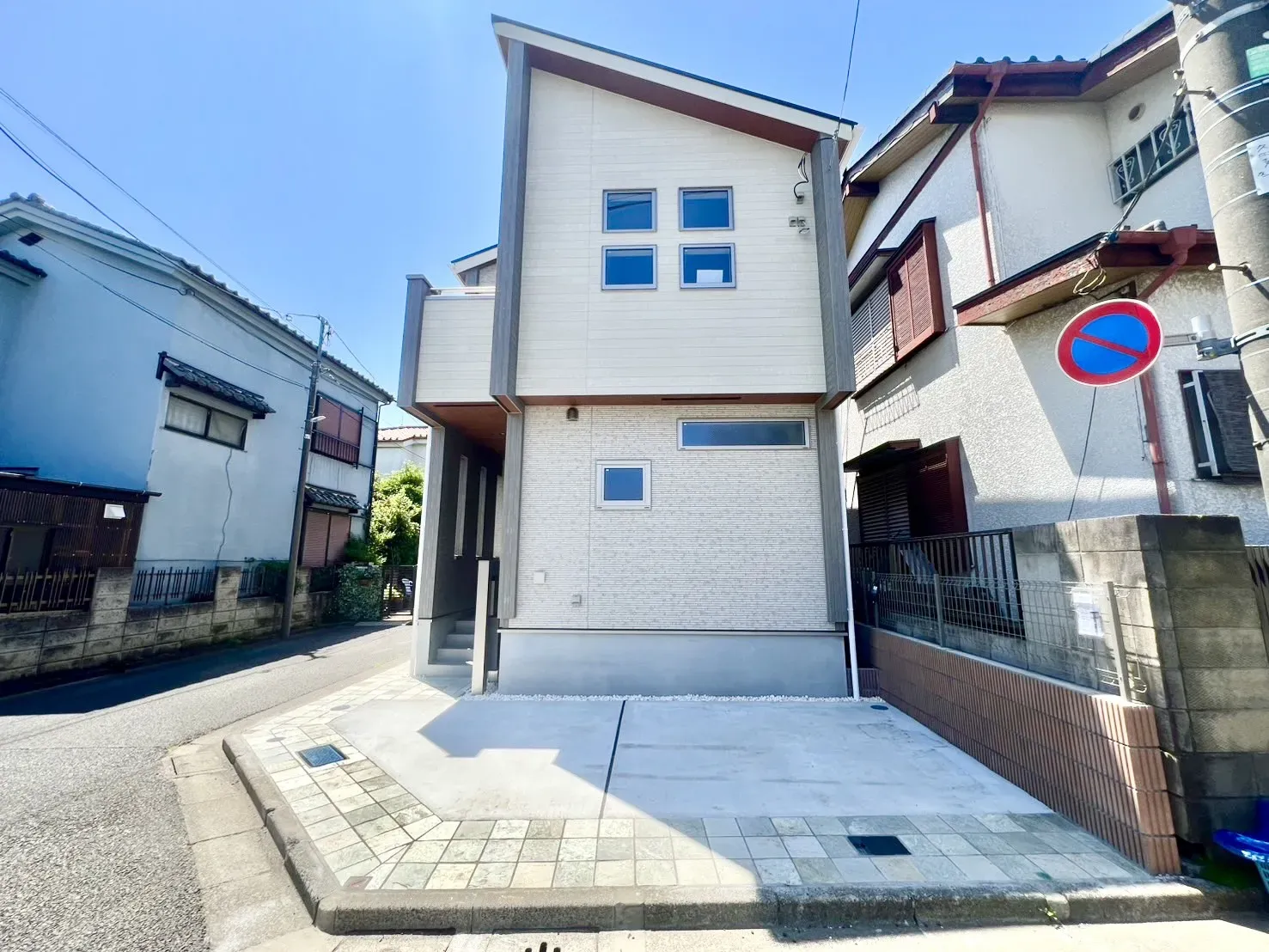 「スタイリッシュな外観デザイン」