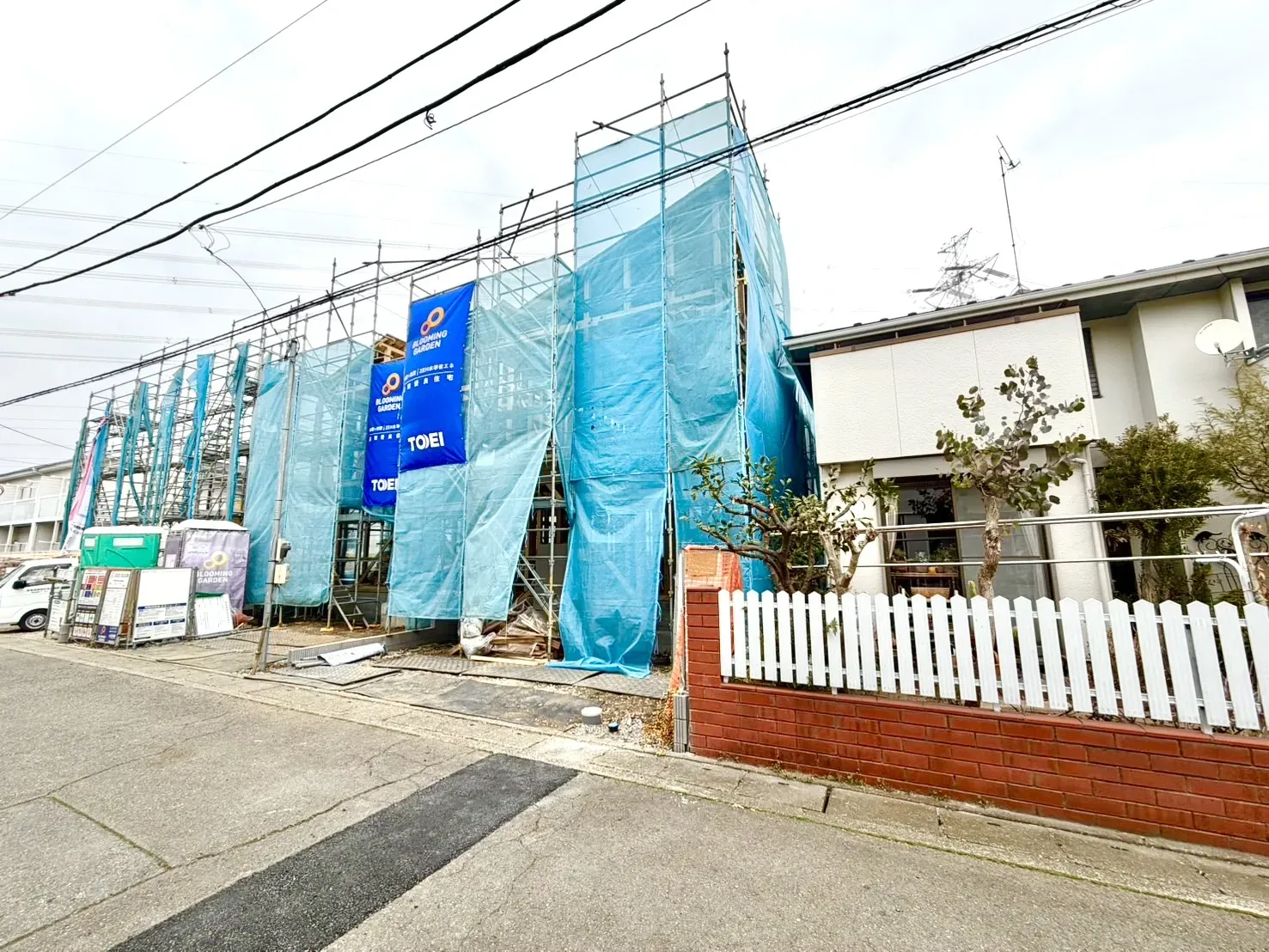 前面道路含む現地写真