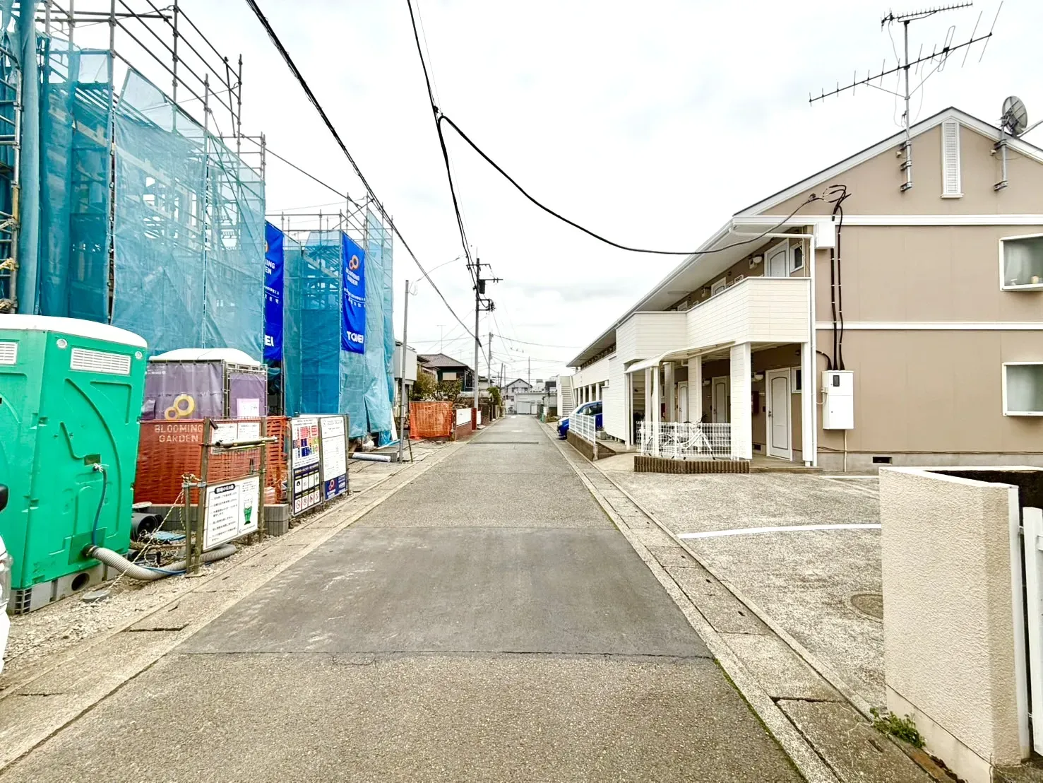 前面道路含む現地写真