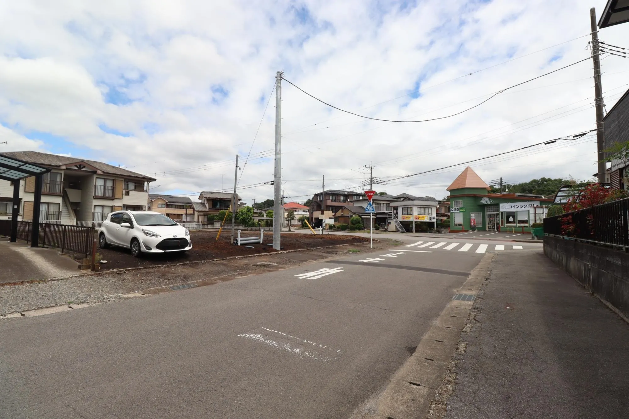 前面道路含む現地(造成後)