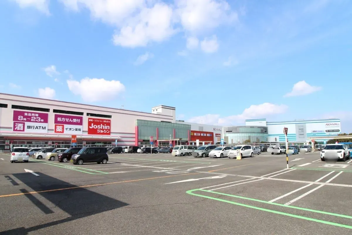 イオンモール木曽川店